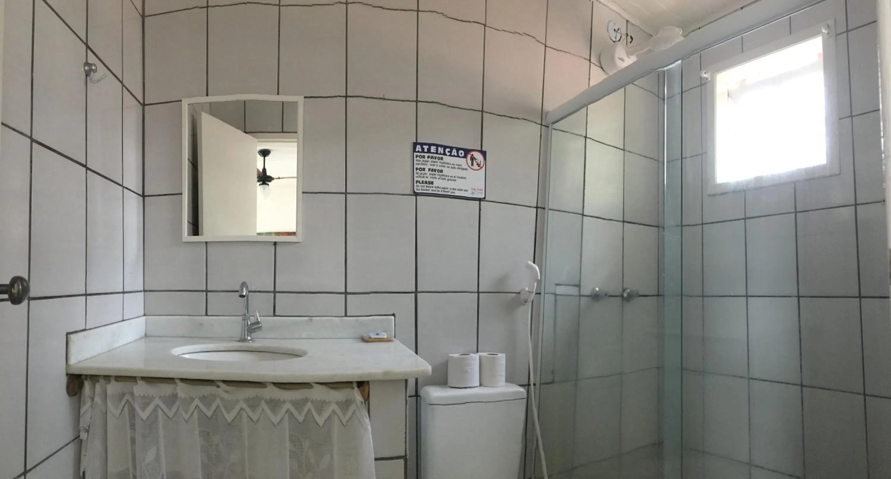 Bathroom in Pousada Bella Geriba Buzios