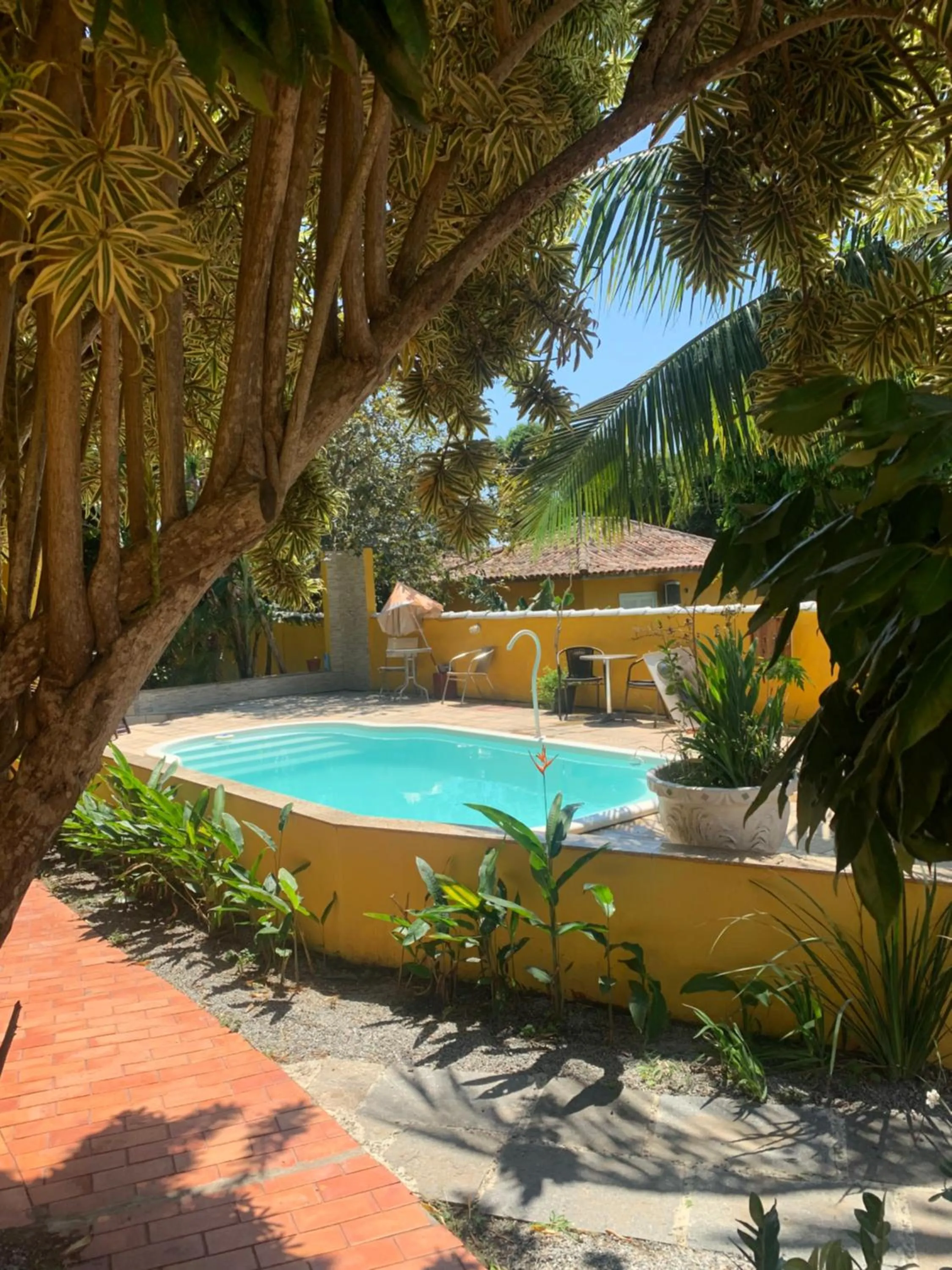 Swimming pool in Pousada Bella Geriba Buzios