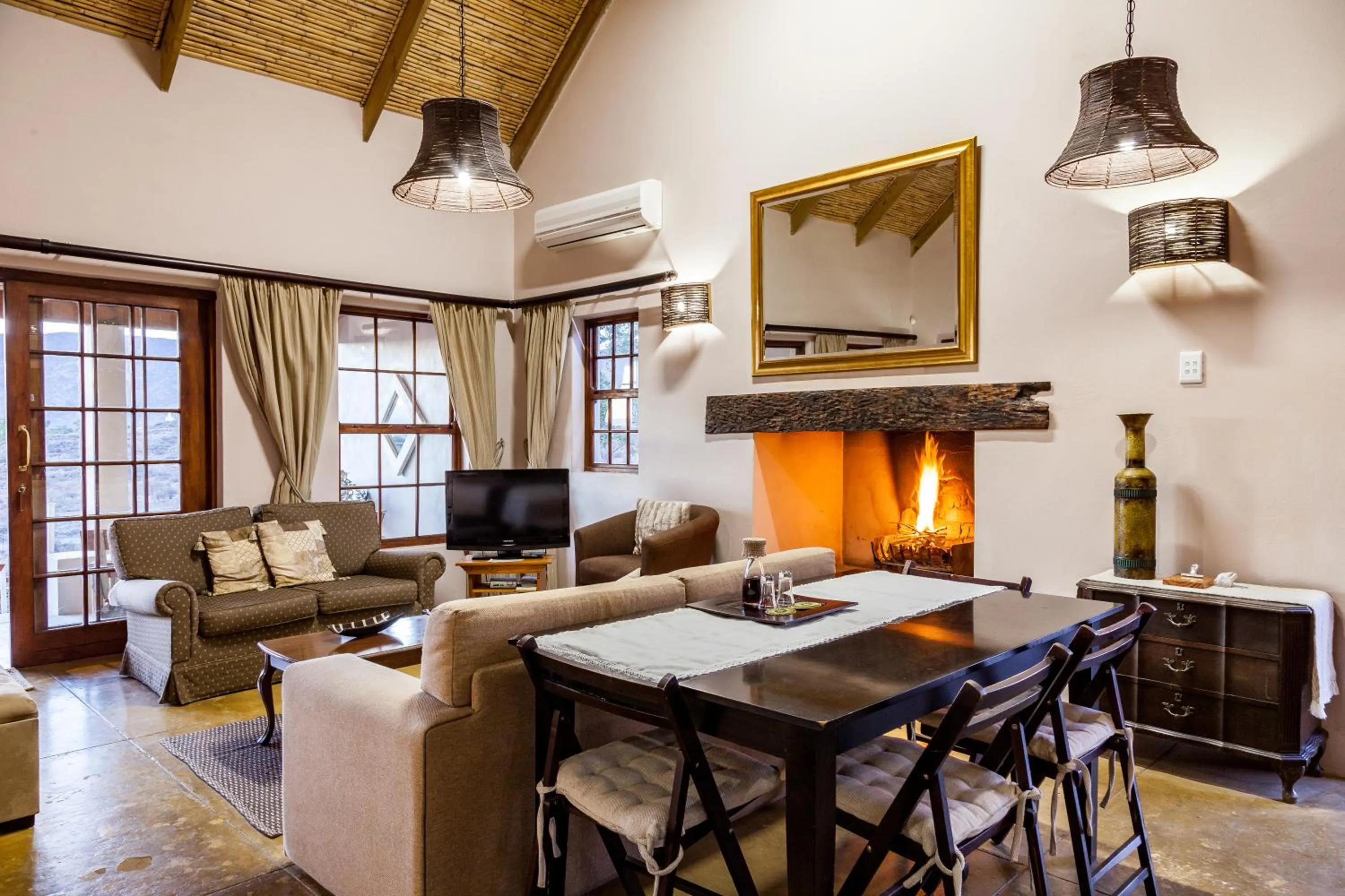 Living room in Karoo View Cottages