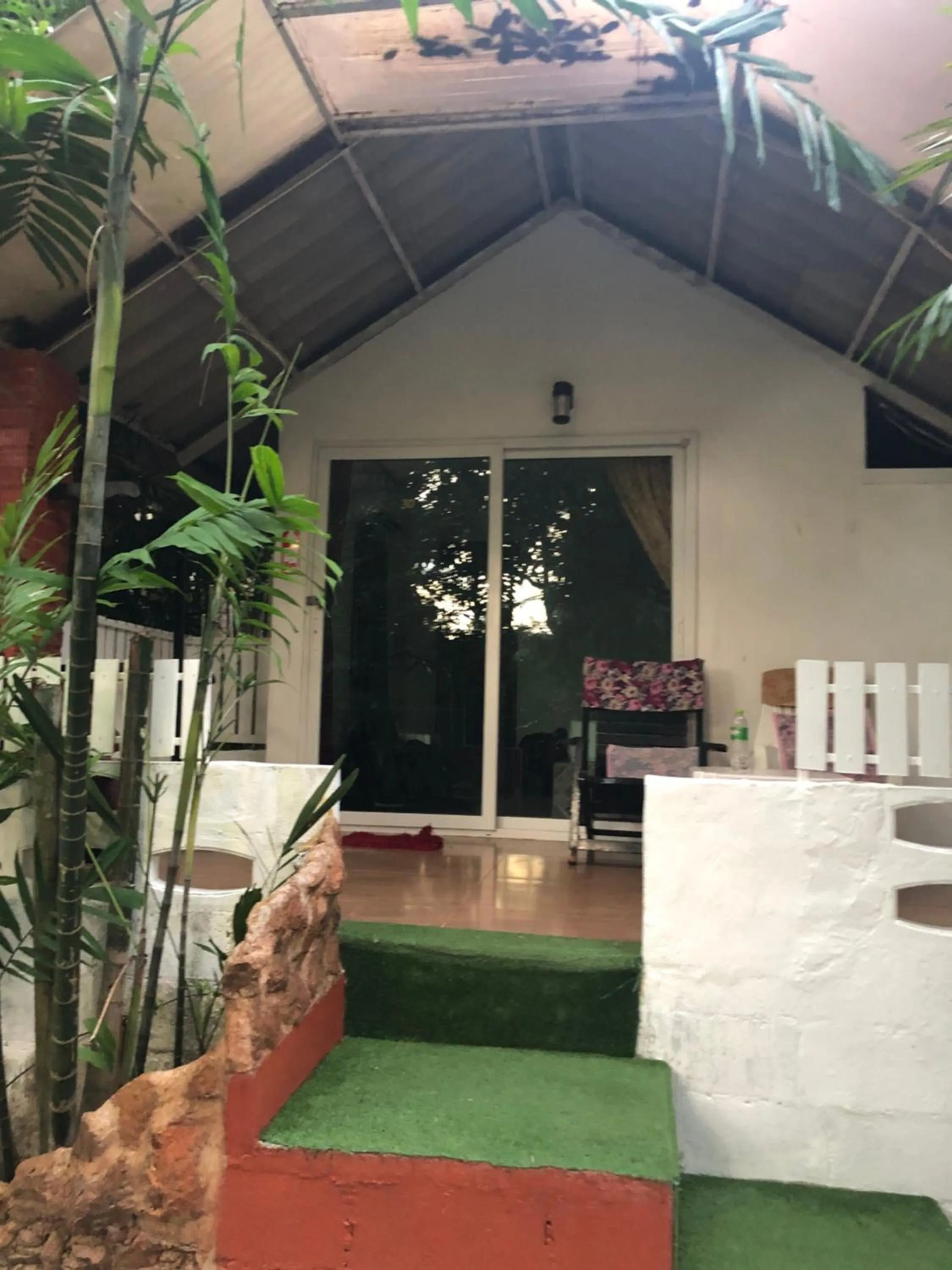Standard Bungalow with Fan (near street) - single occupancy in Pine Bungalow Krabi