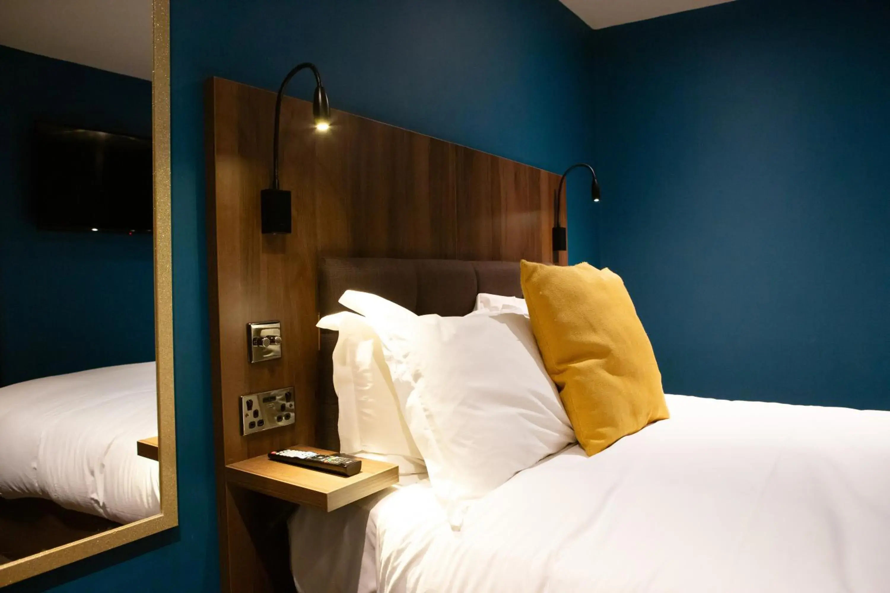 Bed in The Cherry Rooms Bed in The Cherry Rooms