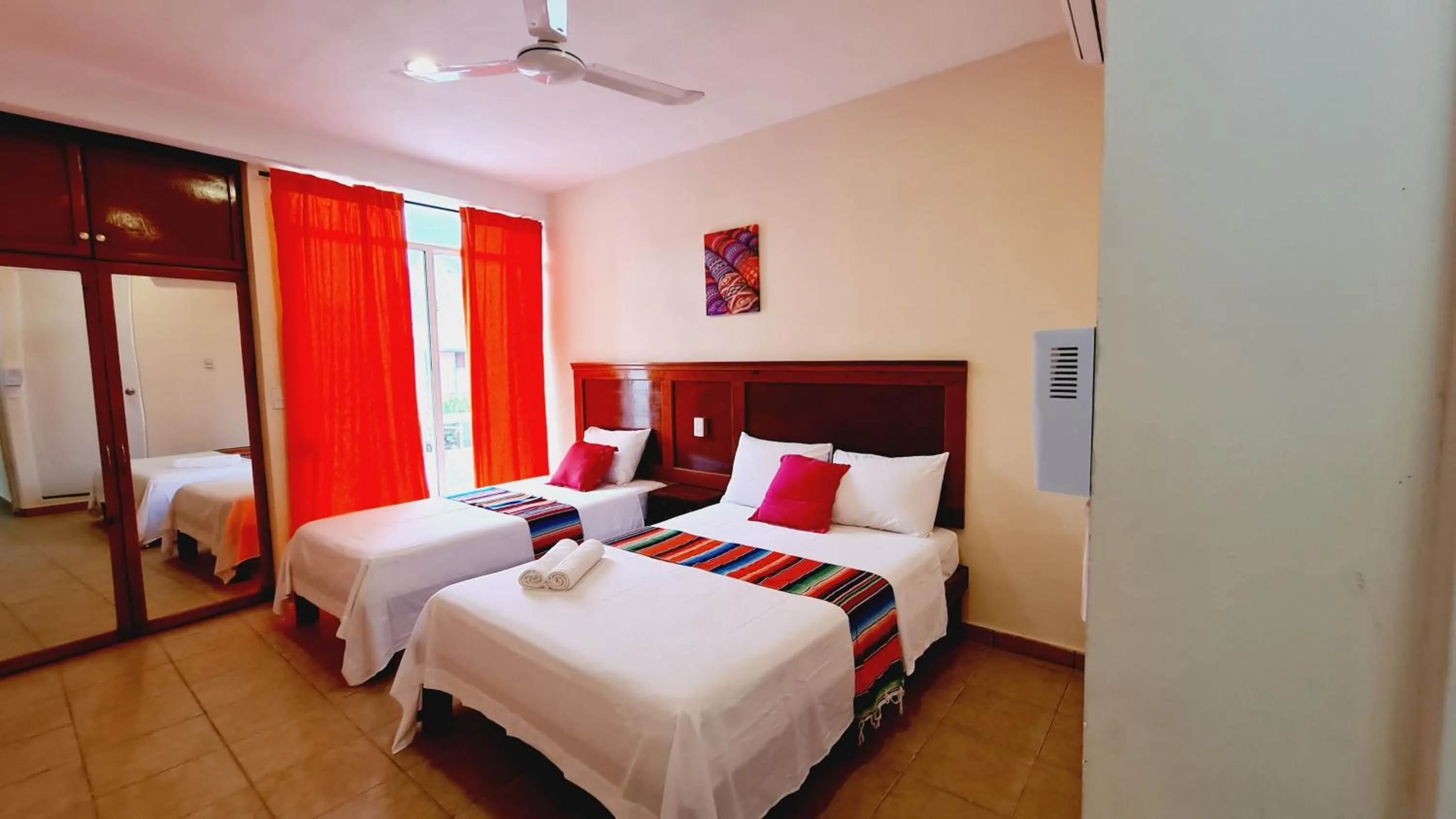 Bedroom, Bed in Hotel Machos Mahahual