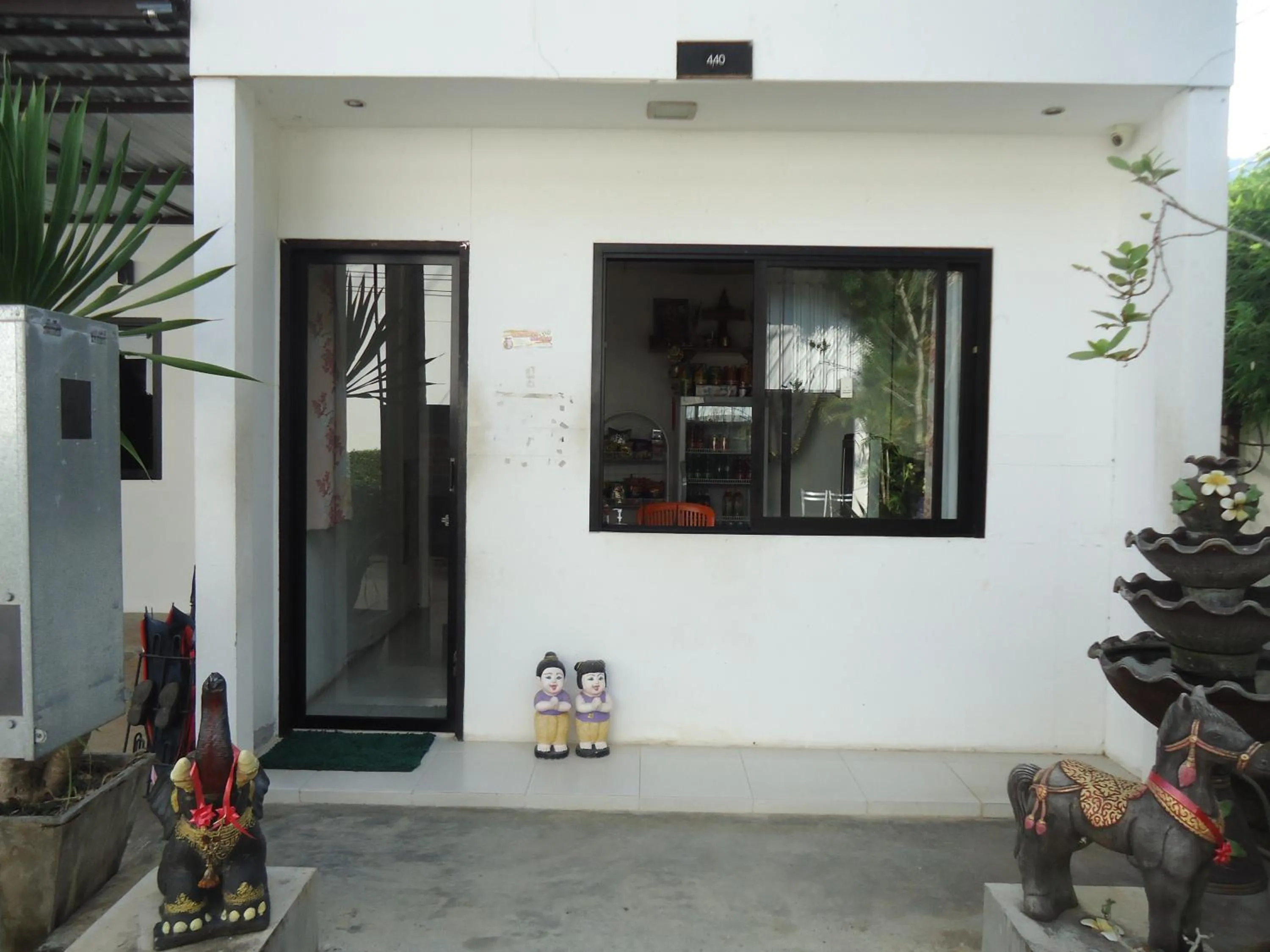 On-site shops in Pine Home