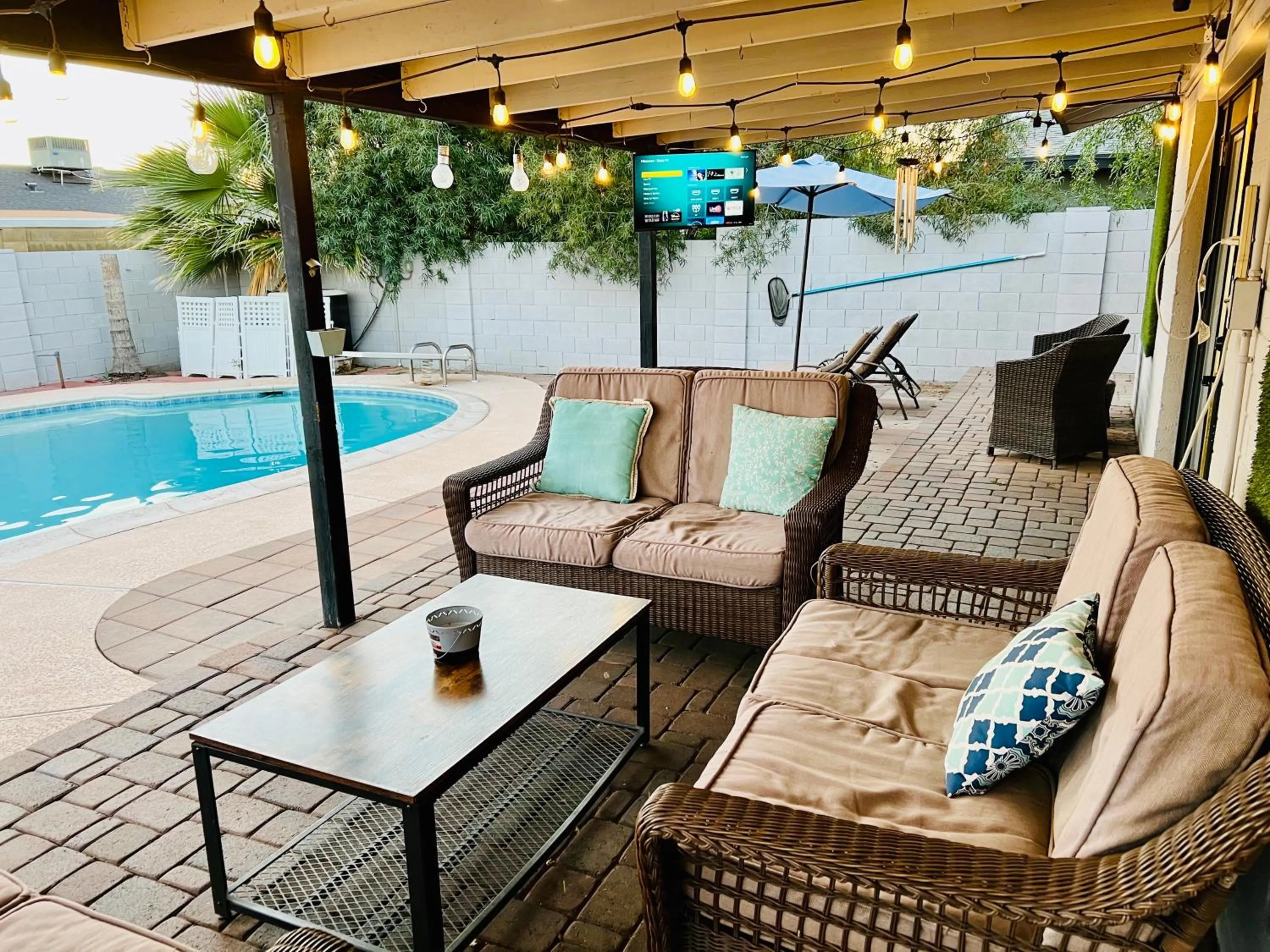 Tempe Escape with Heated Pool, Billiards & Firepit Fun