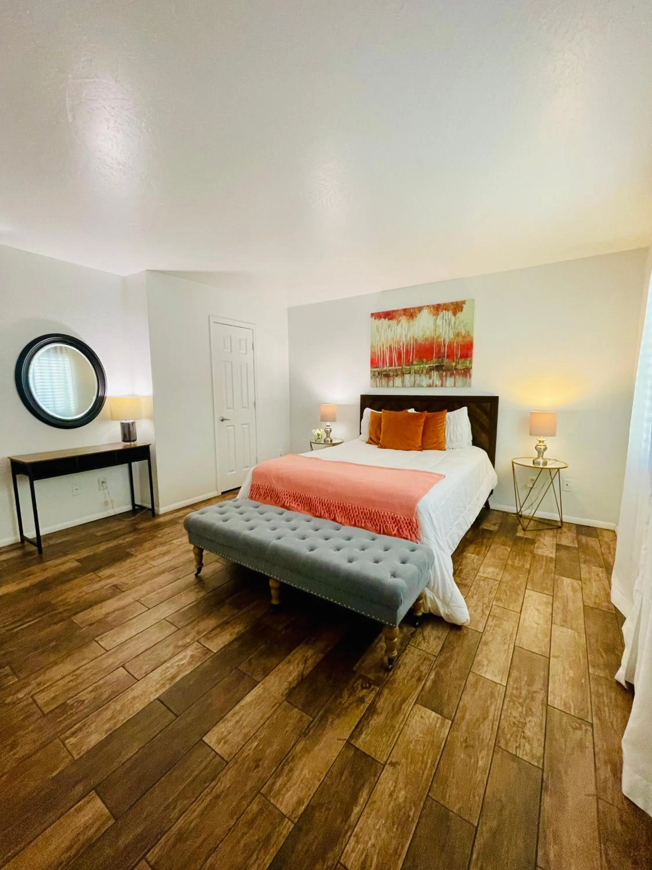 Bed in Tempe Escape with Heated Pool, Billiards & Firepit Fun