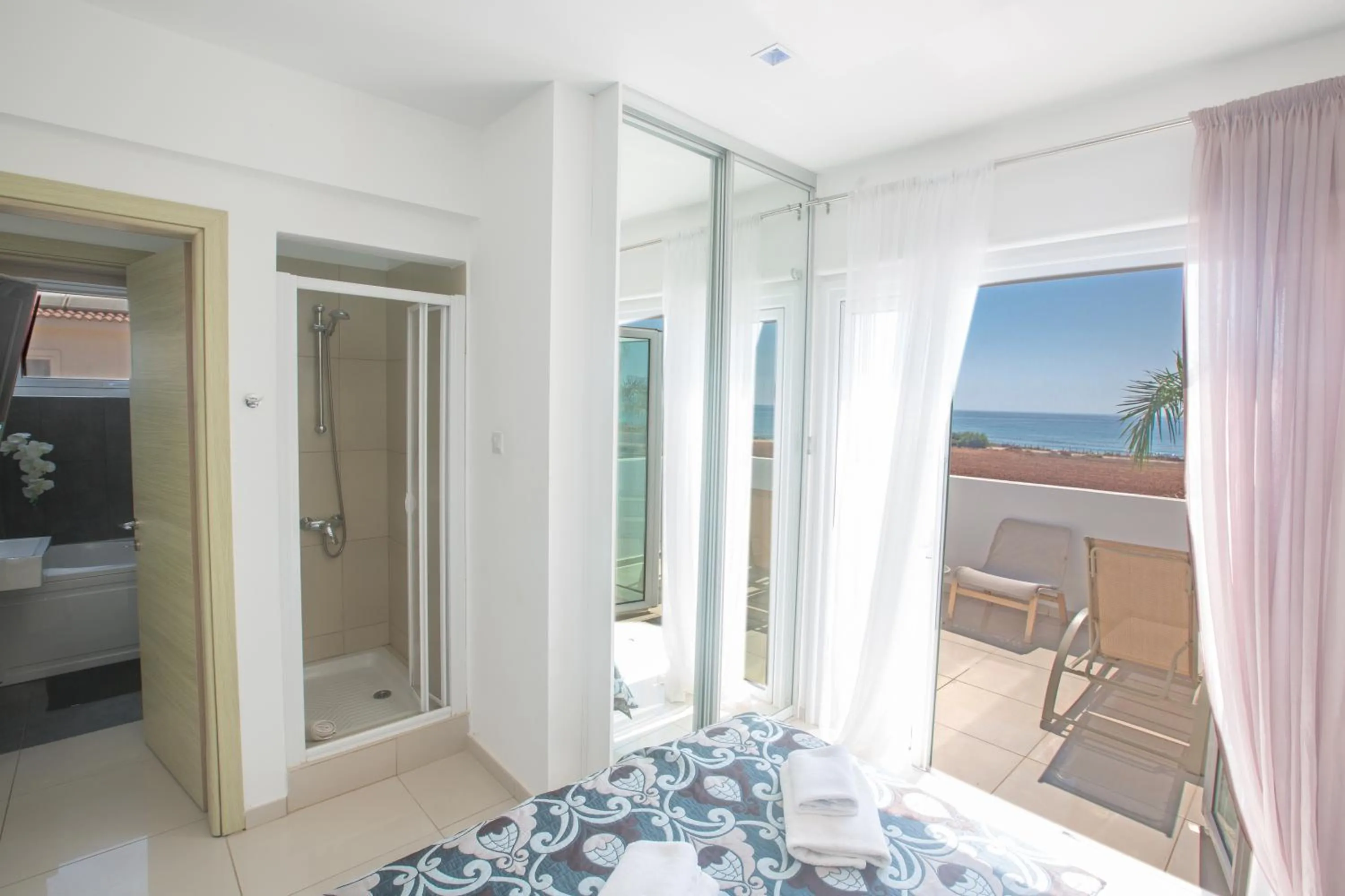 Shower in Sunrise Villa 12