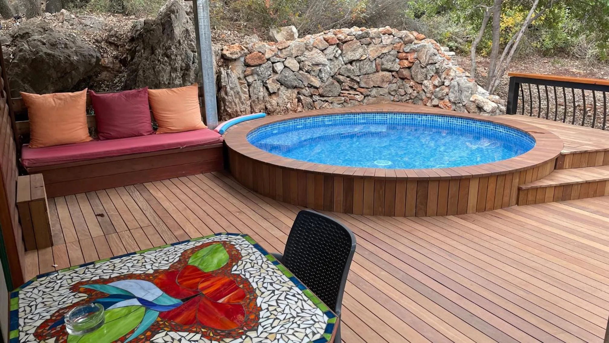 Chalet with Private Pool in First Light Cabins