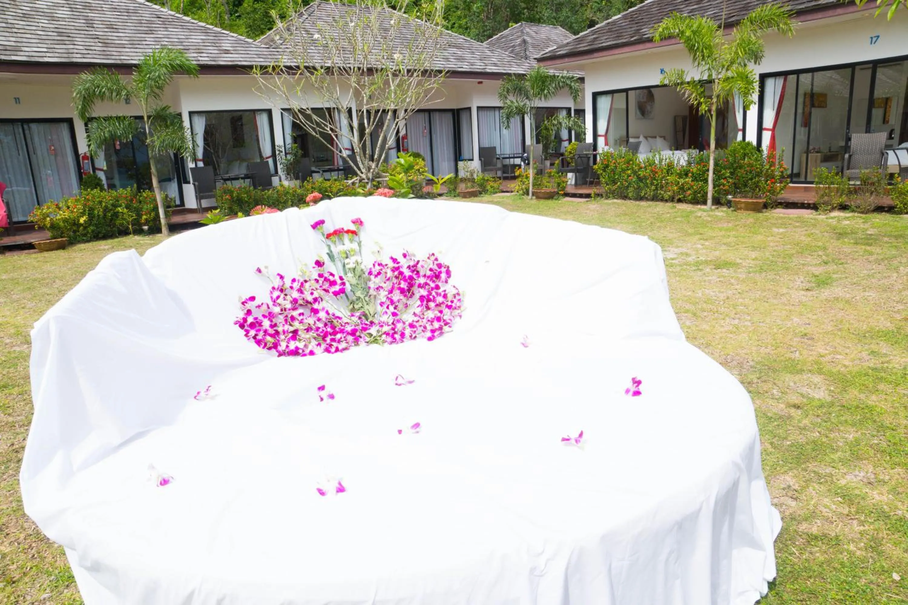 Garden in The Reef Resort