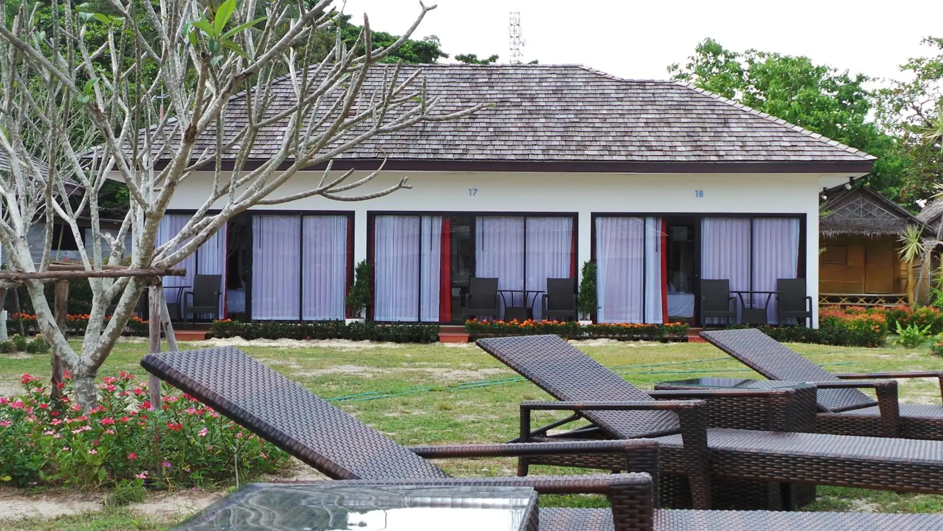 Facade/entrance in The Reef Resort Facade/entrance in The Reef Resort