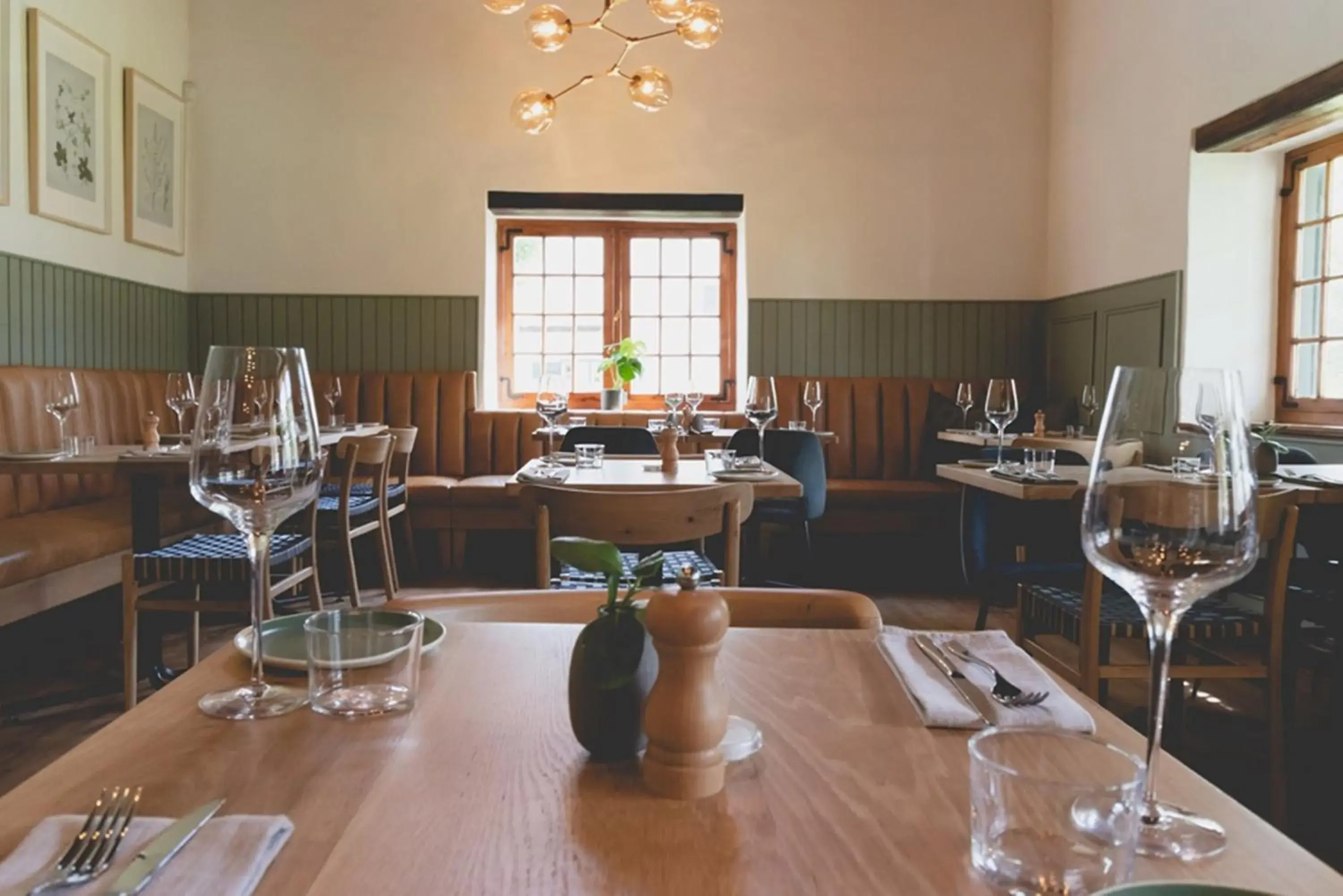 Restaurant/places to eat in Weltevreden Estate Restaurant/places to eat in Weltevreden Estate