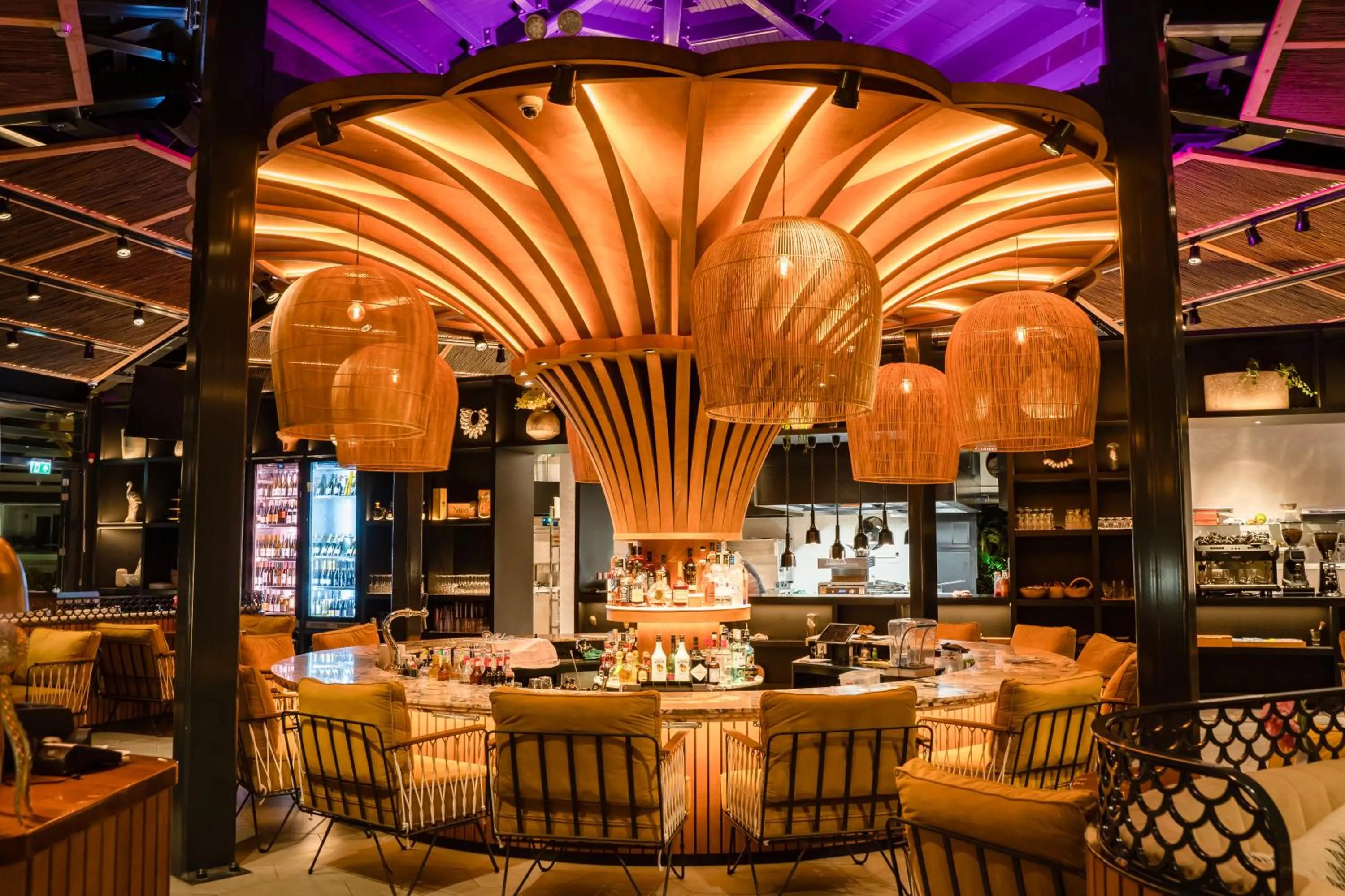 Restaurant/places to eat in Golden Rock Dive and Nature Resort