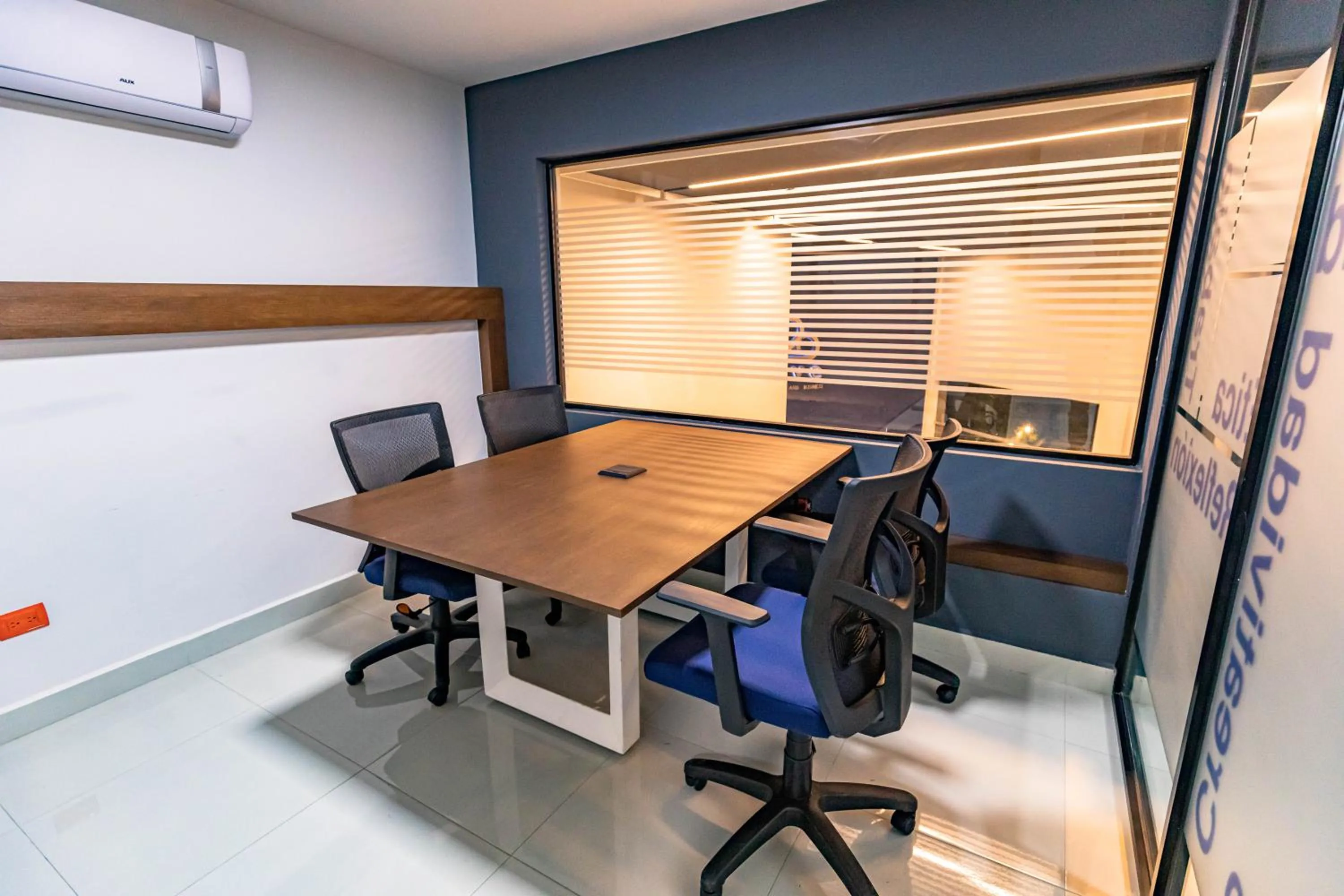 Meeting/conference room in Hotel Nuve Gomez Palacio