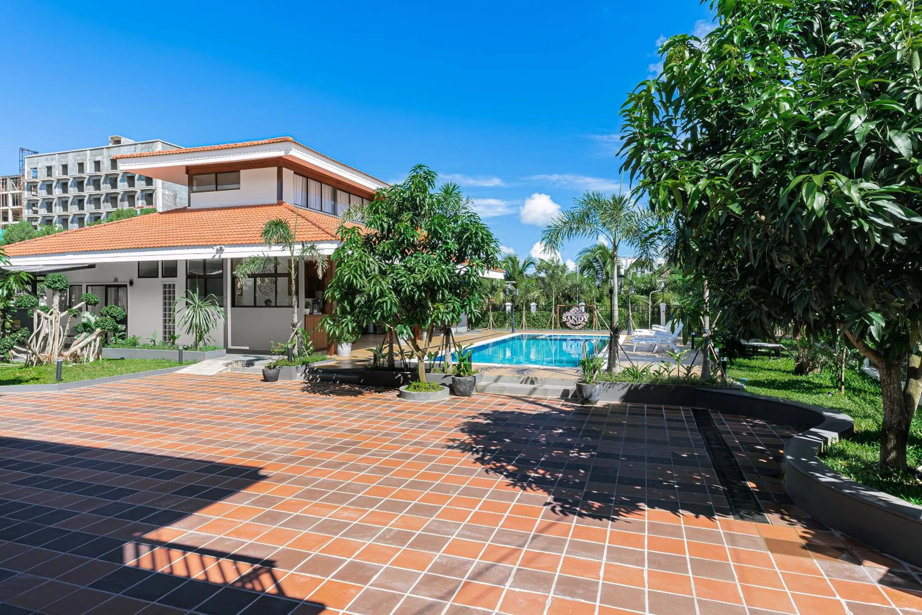 Garden in Sandy Residence Sihanoukville