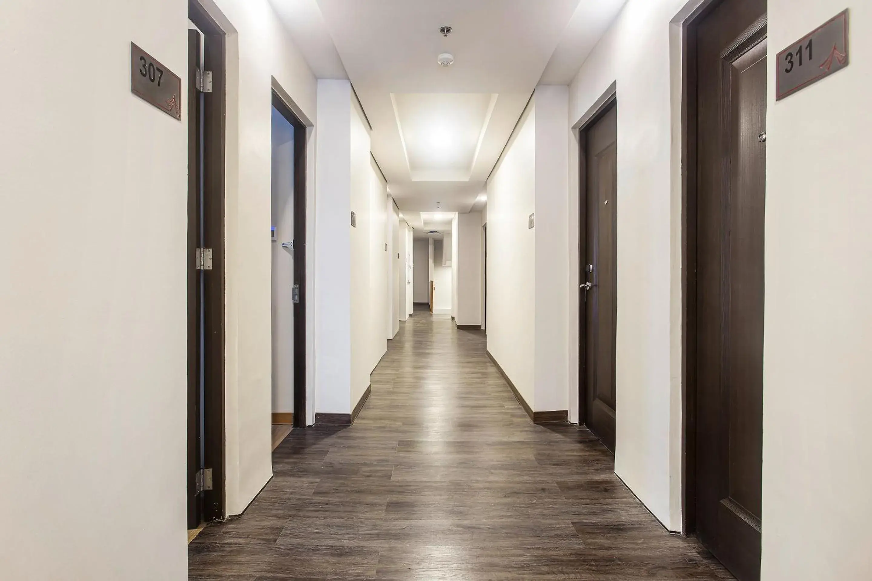 Property building in Airo Hotel Manila Property building in Airo Hotel Manila