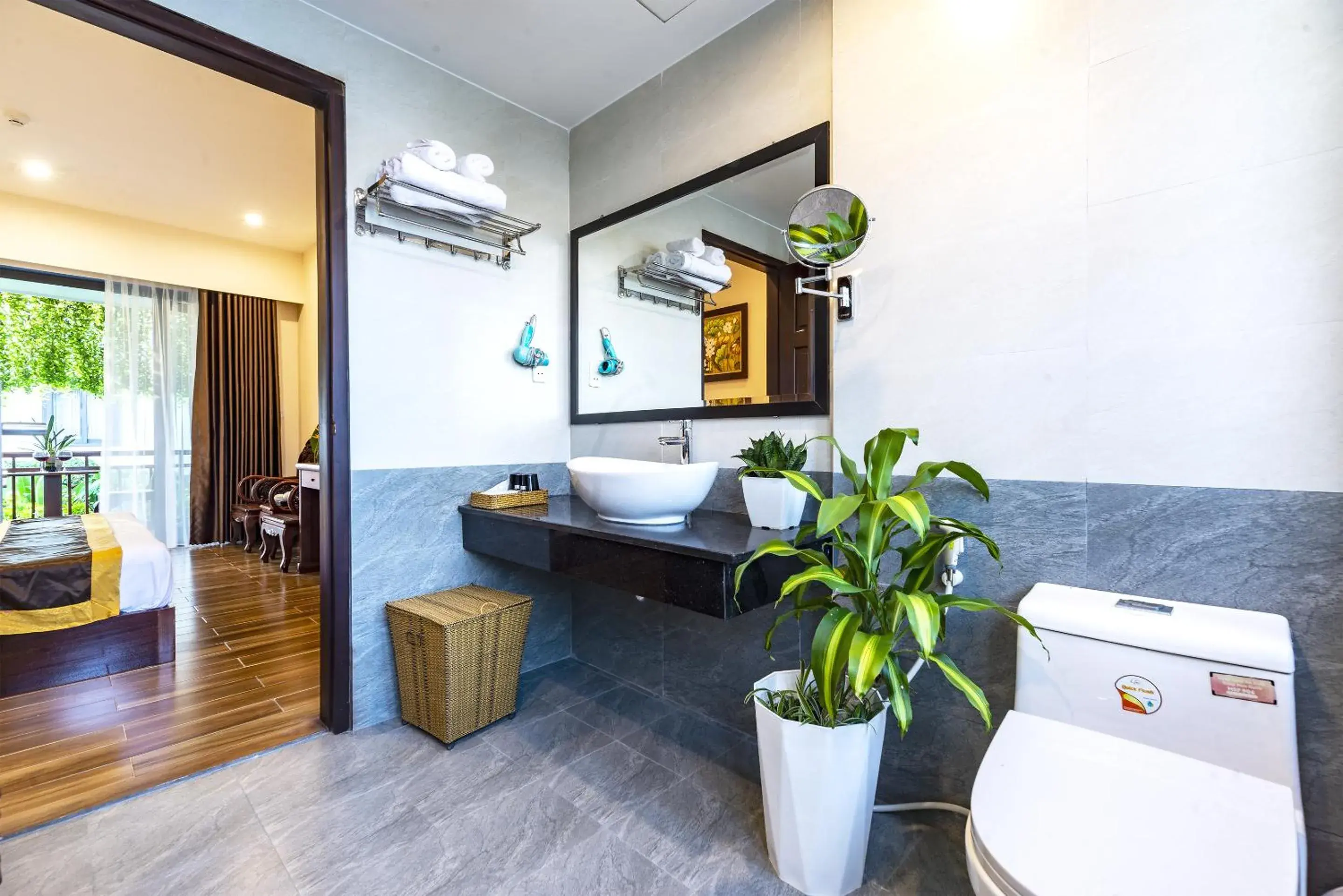 Bathroom in SHALA BOUTIQUE HOIAN Bathroom in SHALA BOUTIQUE HOIAN