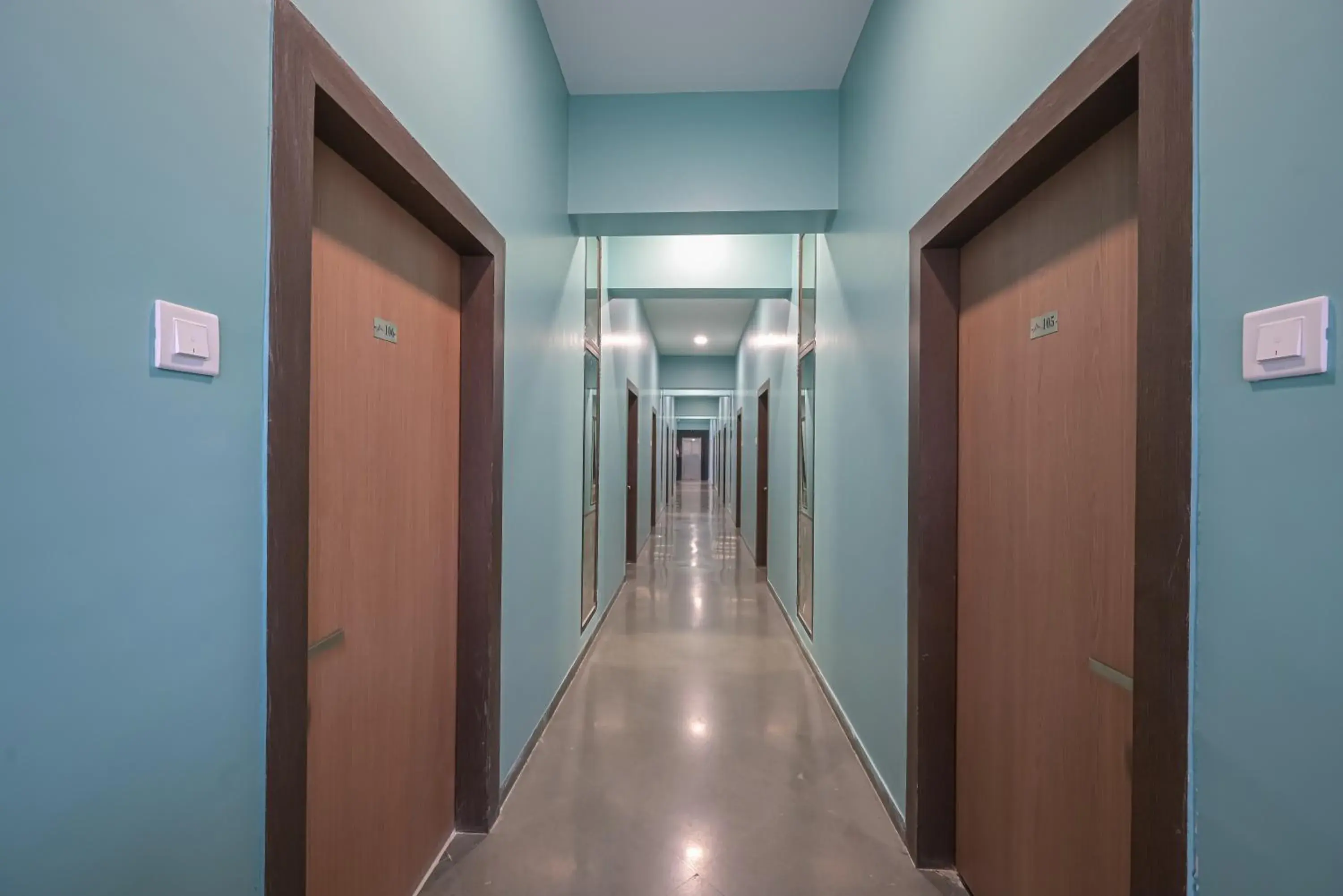 Property building in Hotel Aristro Lonavala Property building in Hotel Aristro Lonavala