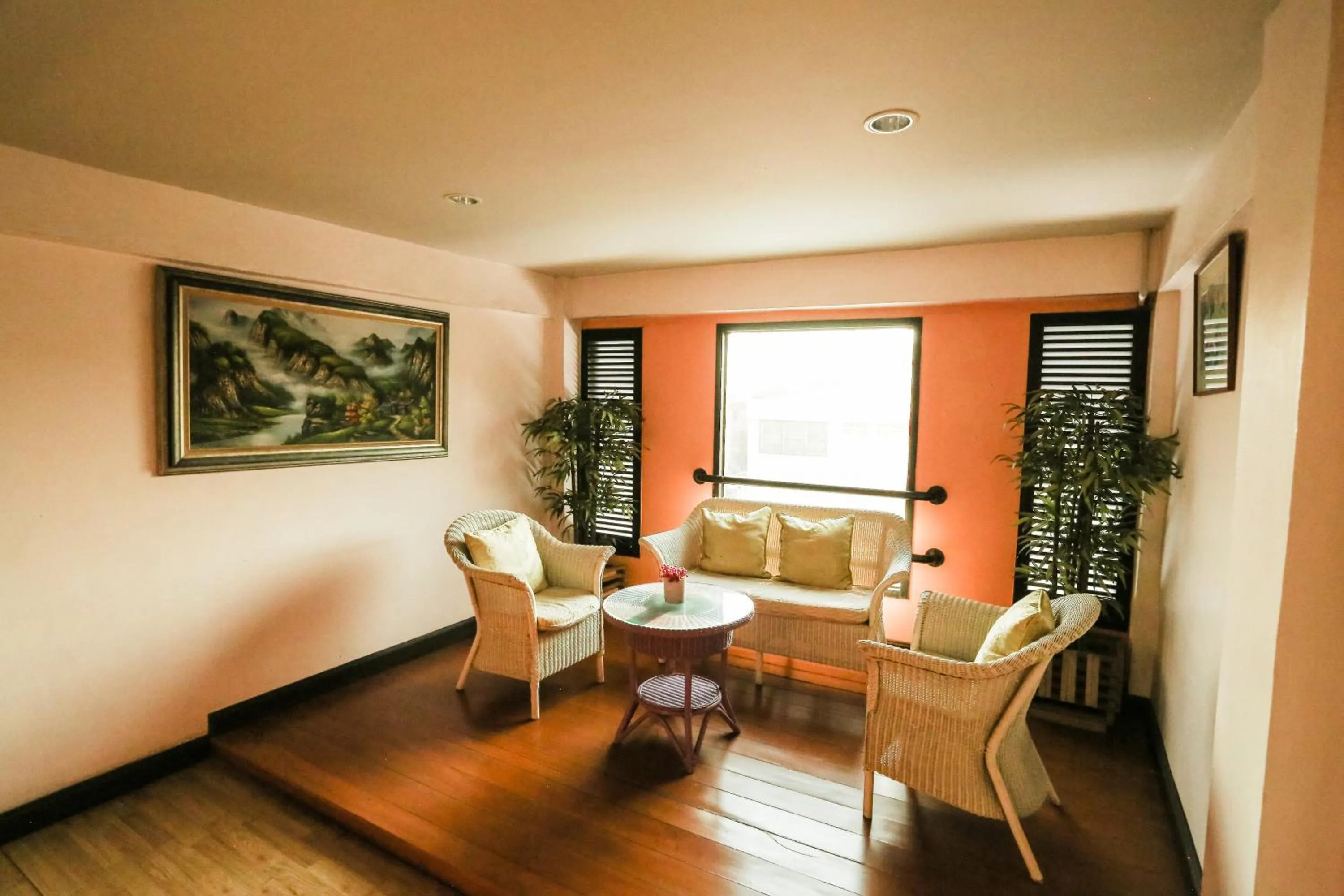 Seating area in PJR Chateau