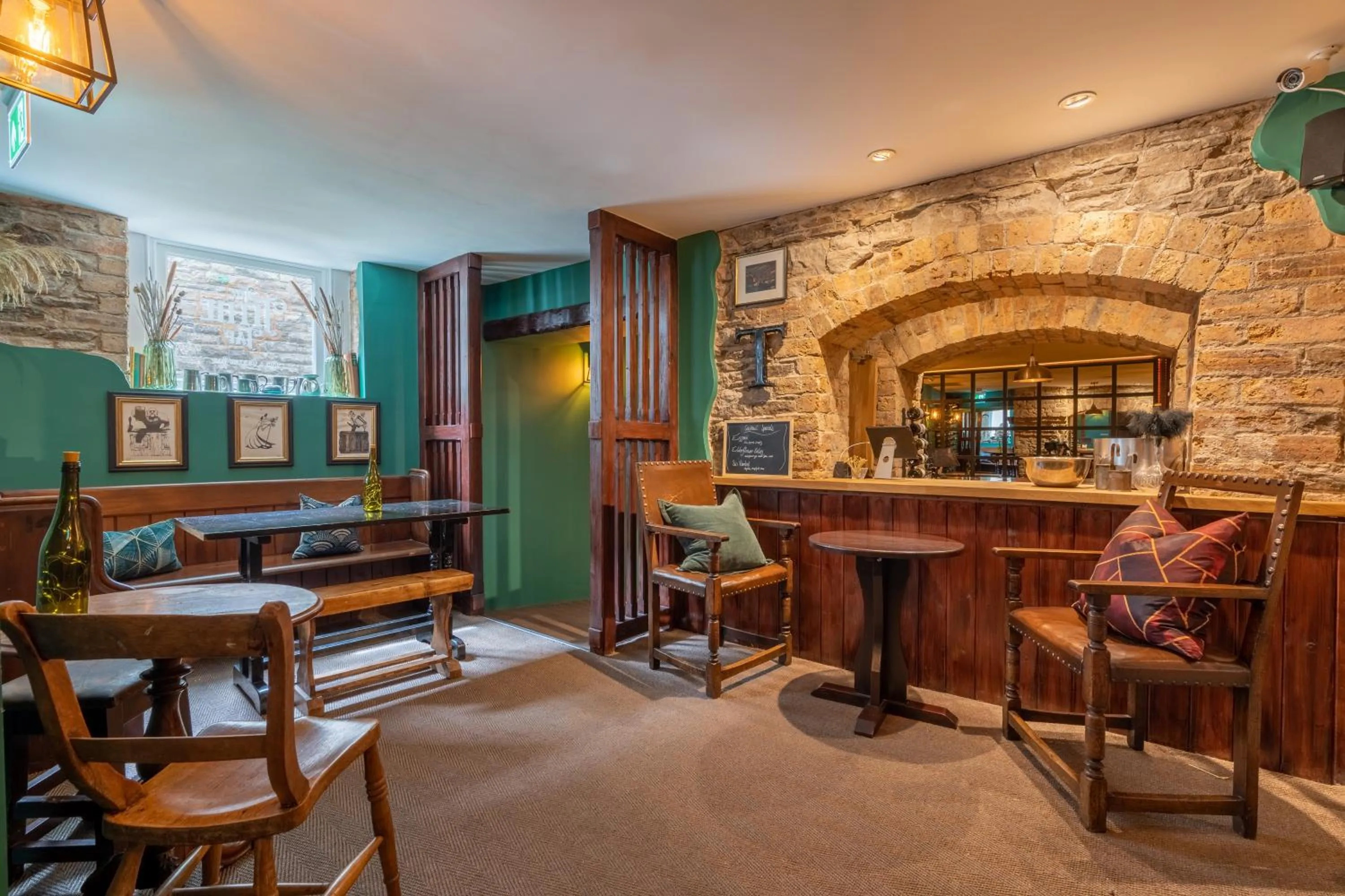 Tithe Barn - Self Check In Hotel