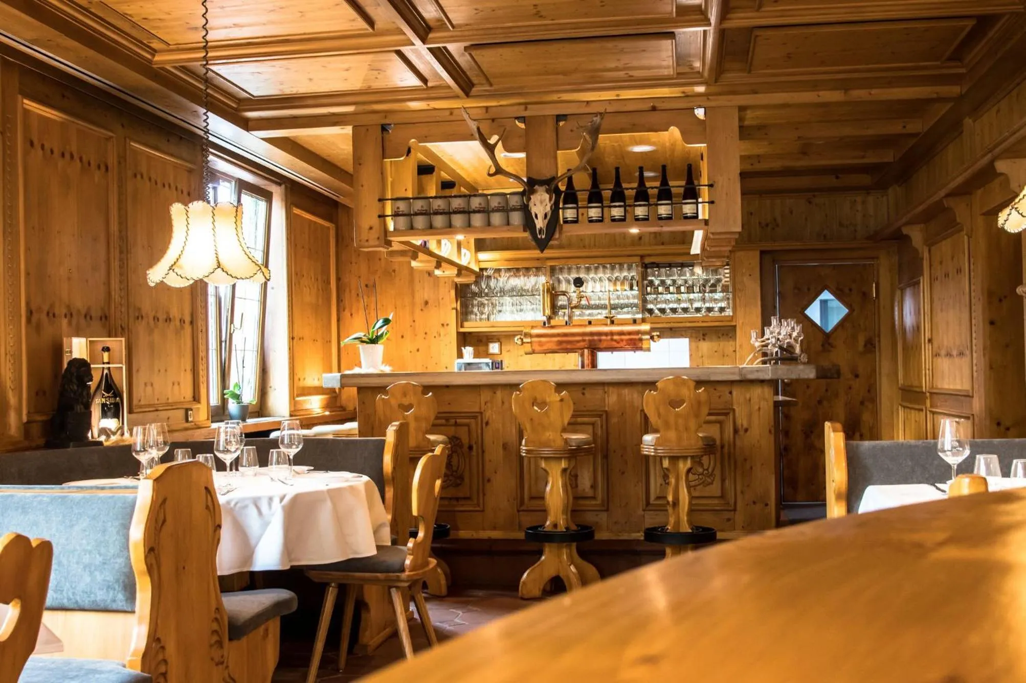 Dining area in Wirtshaus Zum Lowen