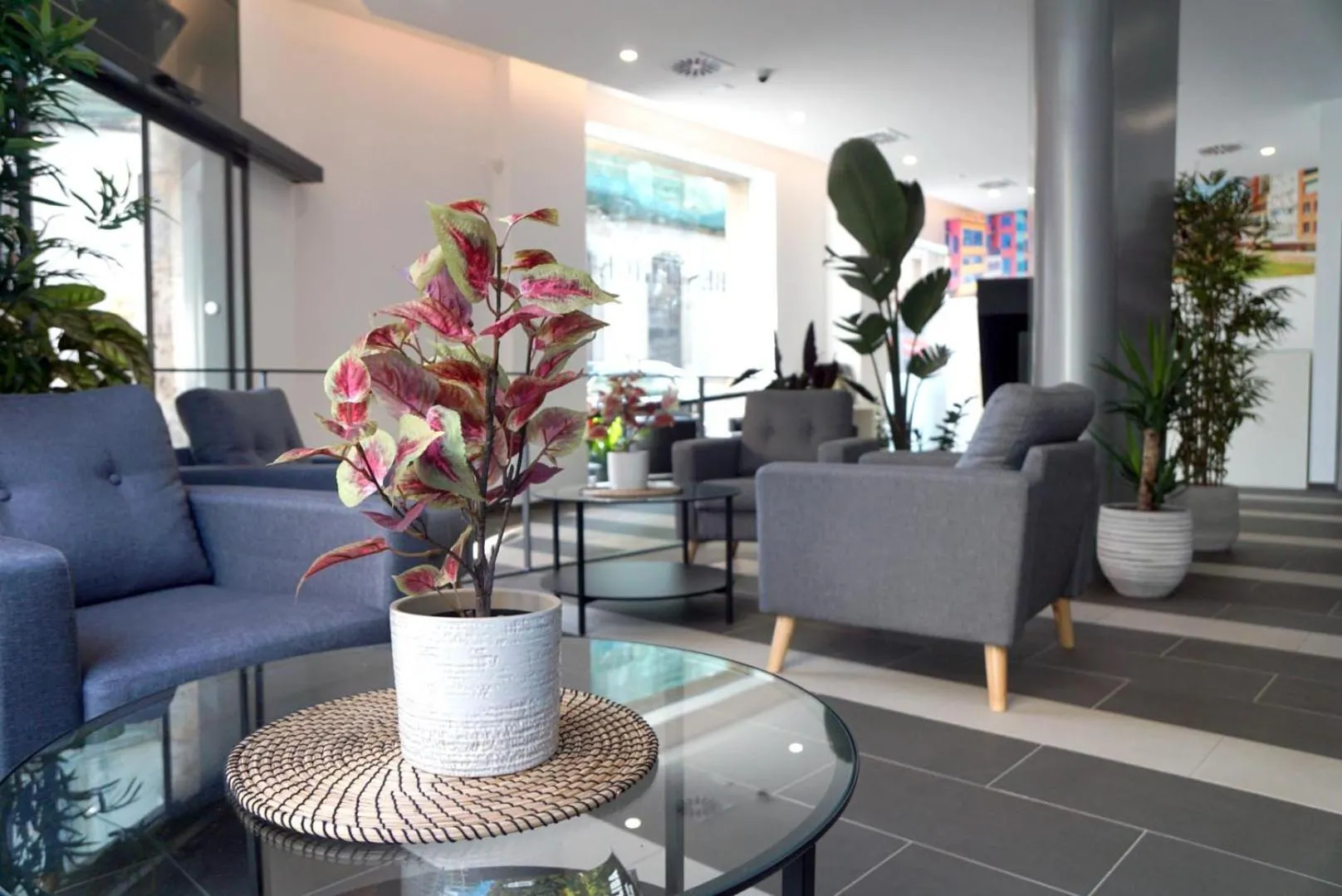 Hotel BESTPRICE Girona