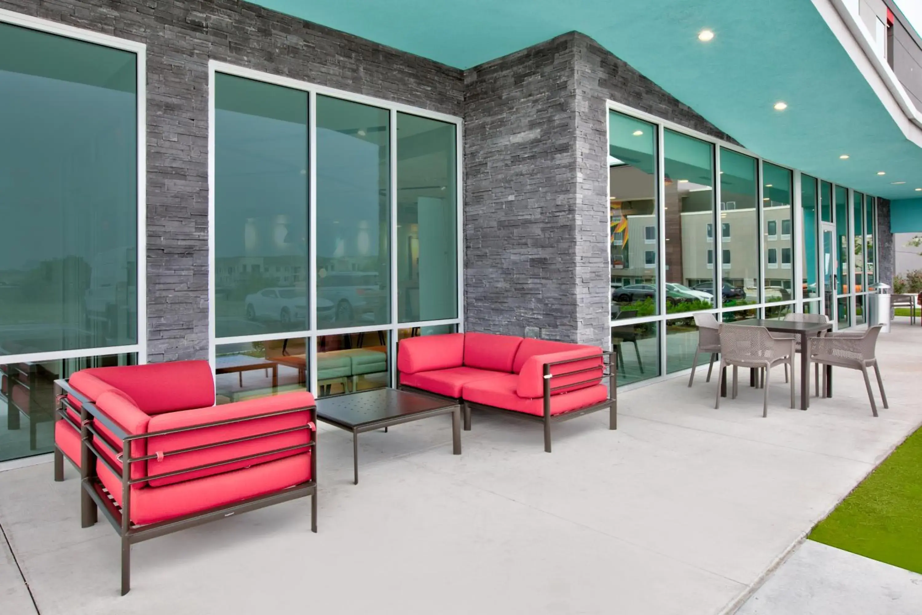 Property building in avid hotel Austin - Tech Ridge by IHG Property building in avid hotel Austin - Tech Ridge by IHG