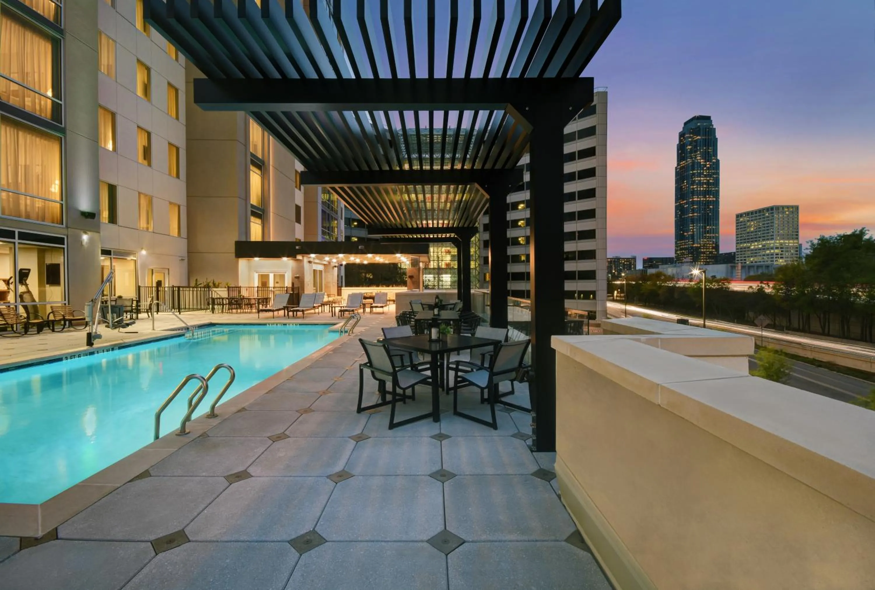 Swimming pool in Holiday Inn Express - Houston - Galleria Area by IHG