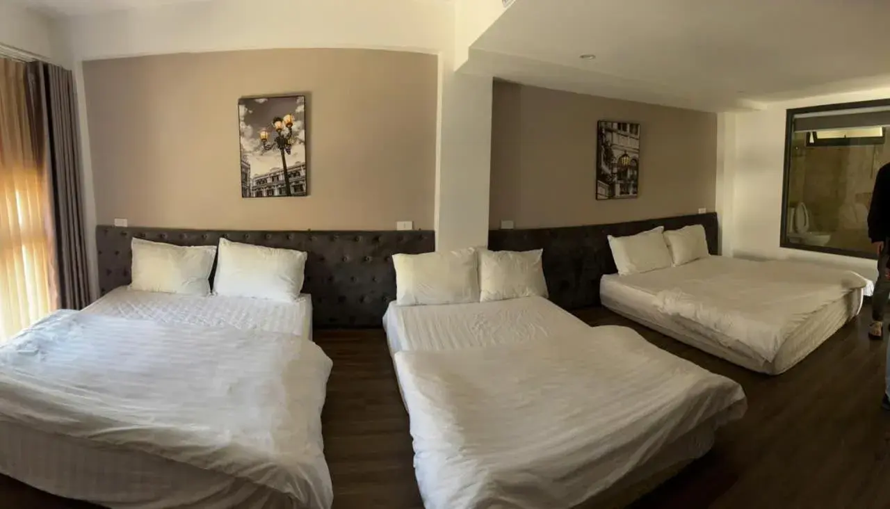 Deluxe Family Room in Thiên Thanh Hotel Deluxe Family Room in Thiên Thanh Hotel