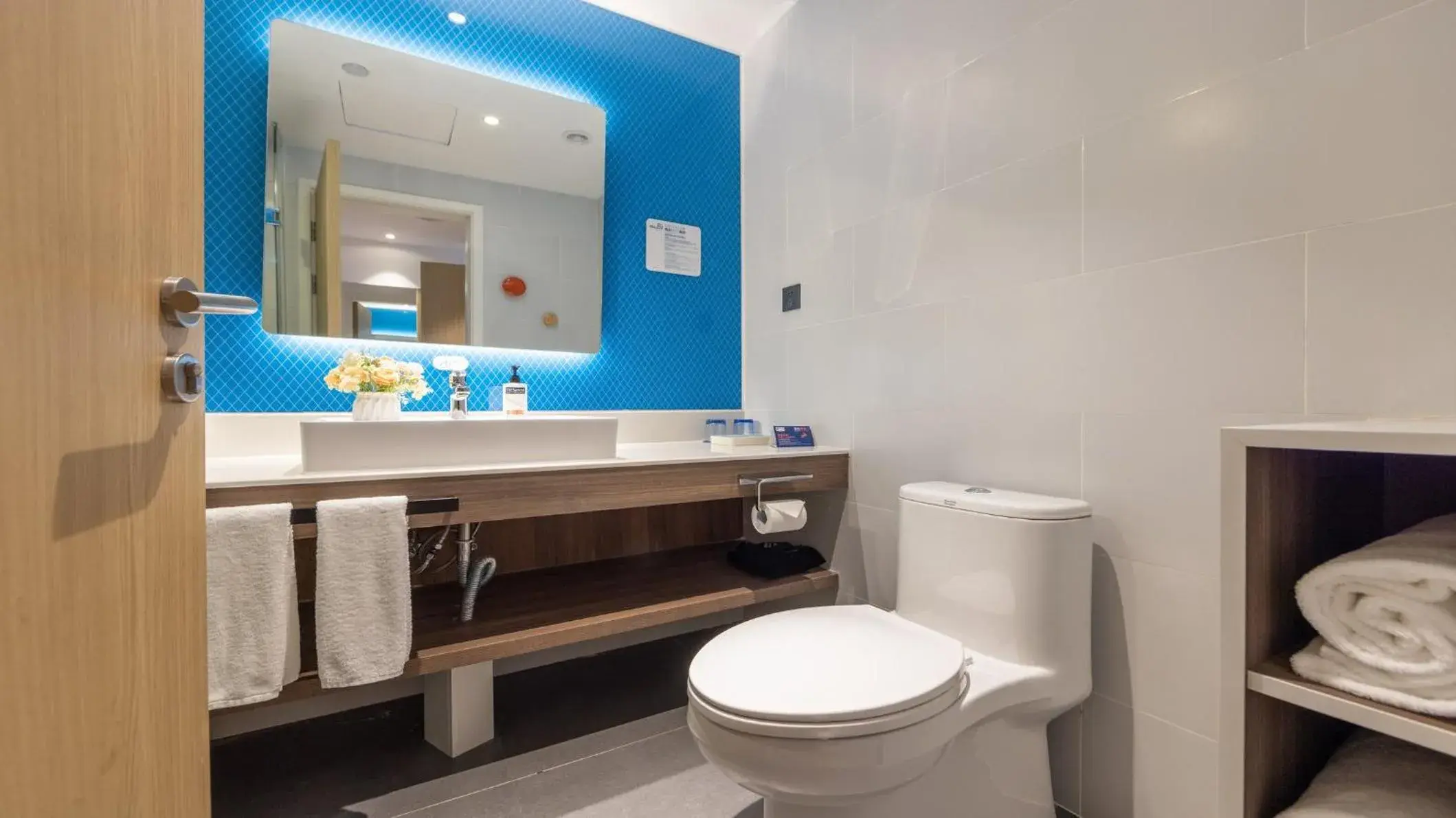 Specialty Room in Holiday Inn Express Chengdu Wuhou New City by IHG Specialty Room in Holiday Inn Express Chengdu Wuhou New City by IHG