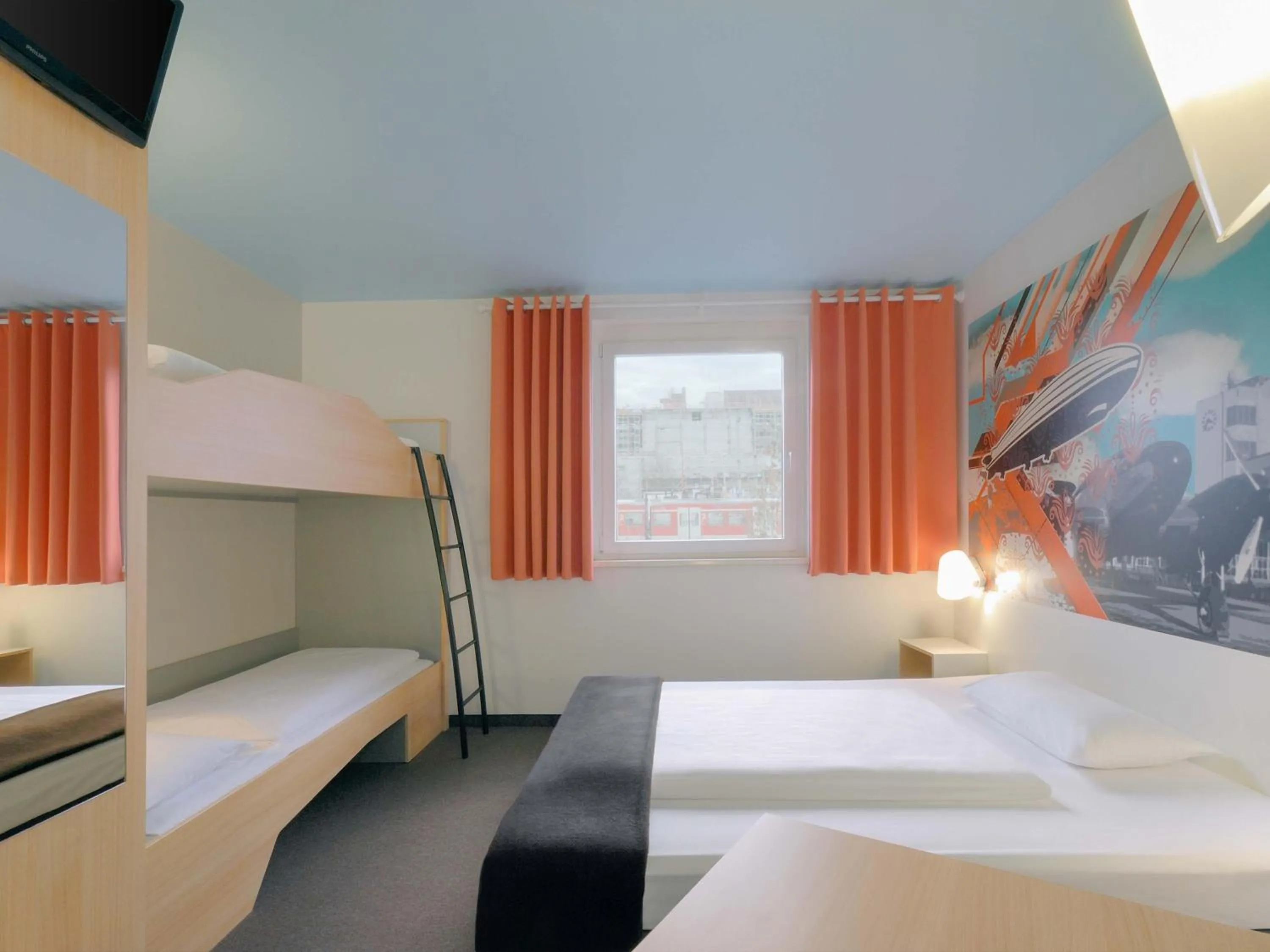 Photo of the whole room, Bed in B&B Hotel Böblingen