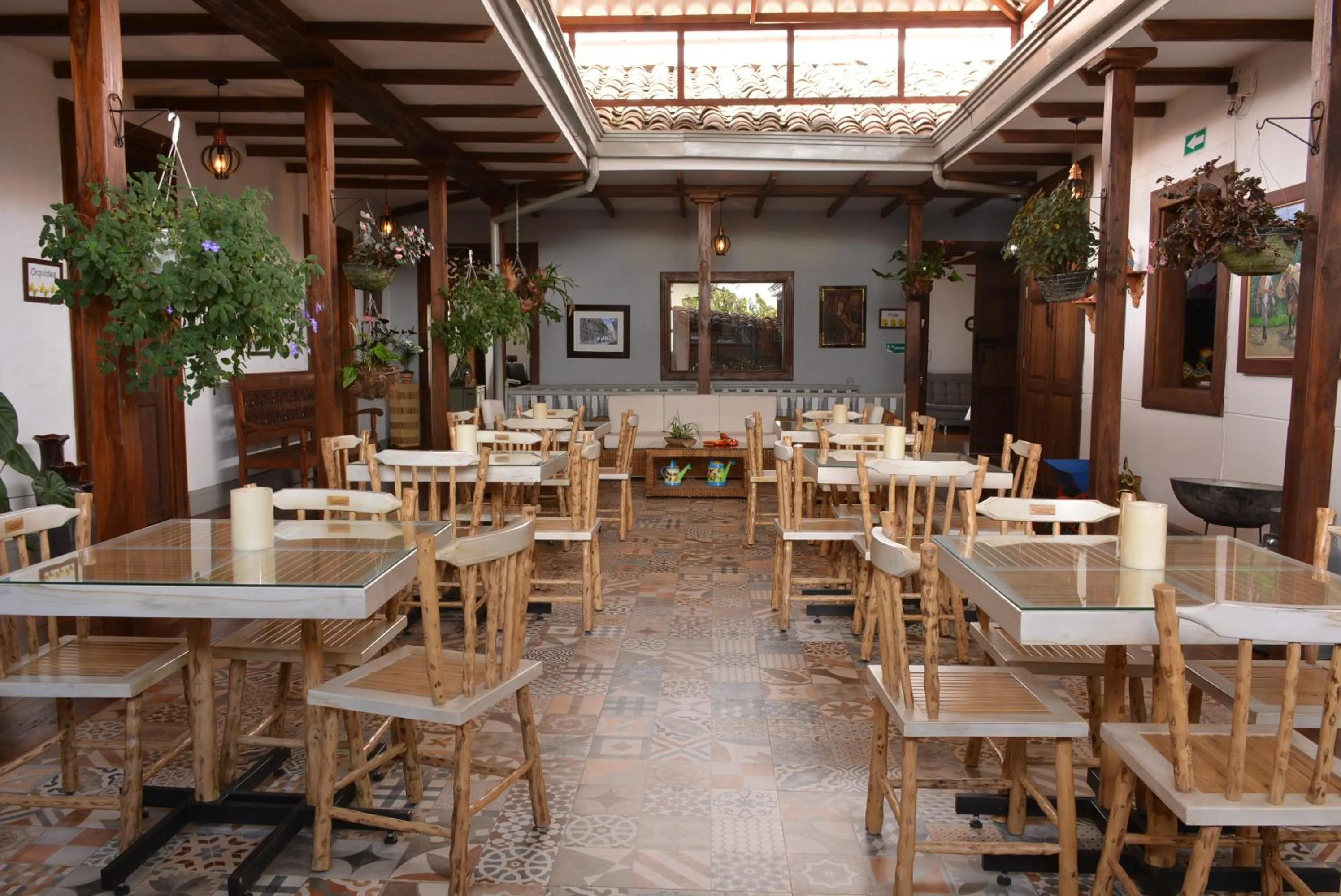 Dining area in La Estancia Hotel Boutique