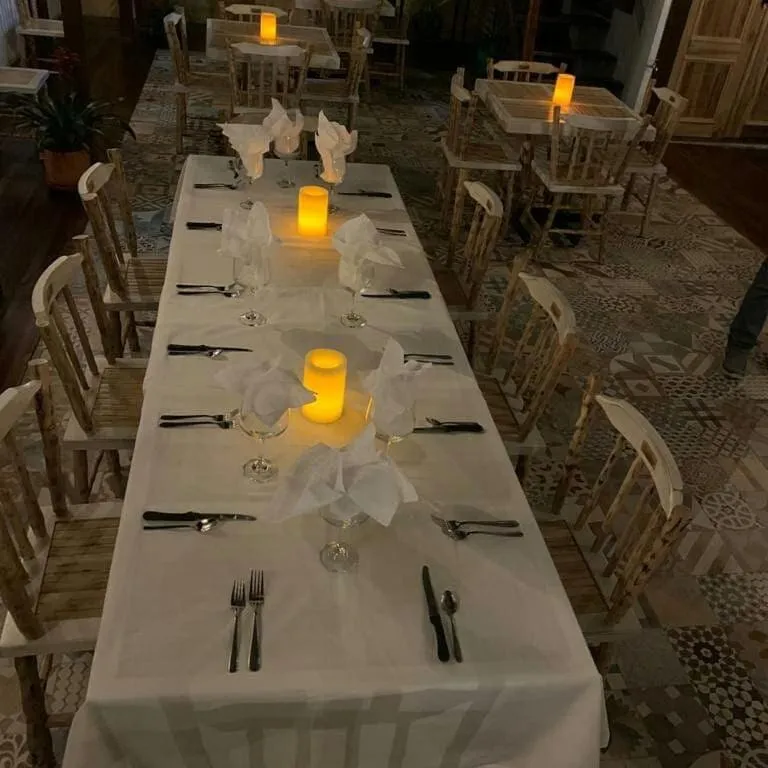 Restaurant/places to eat in La Estancia Hotel Boutique
