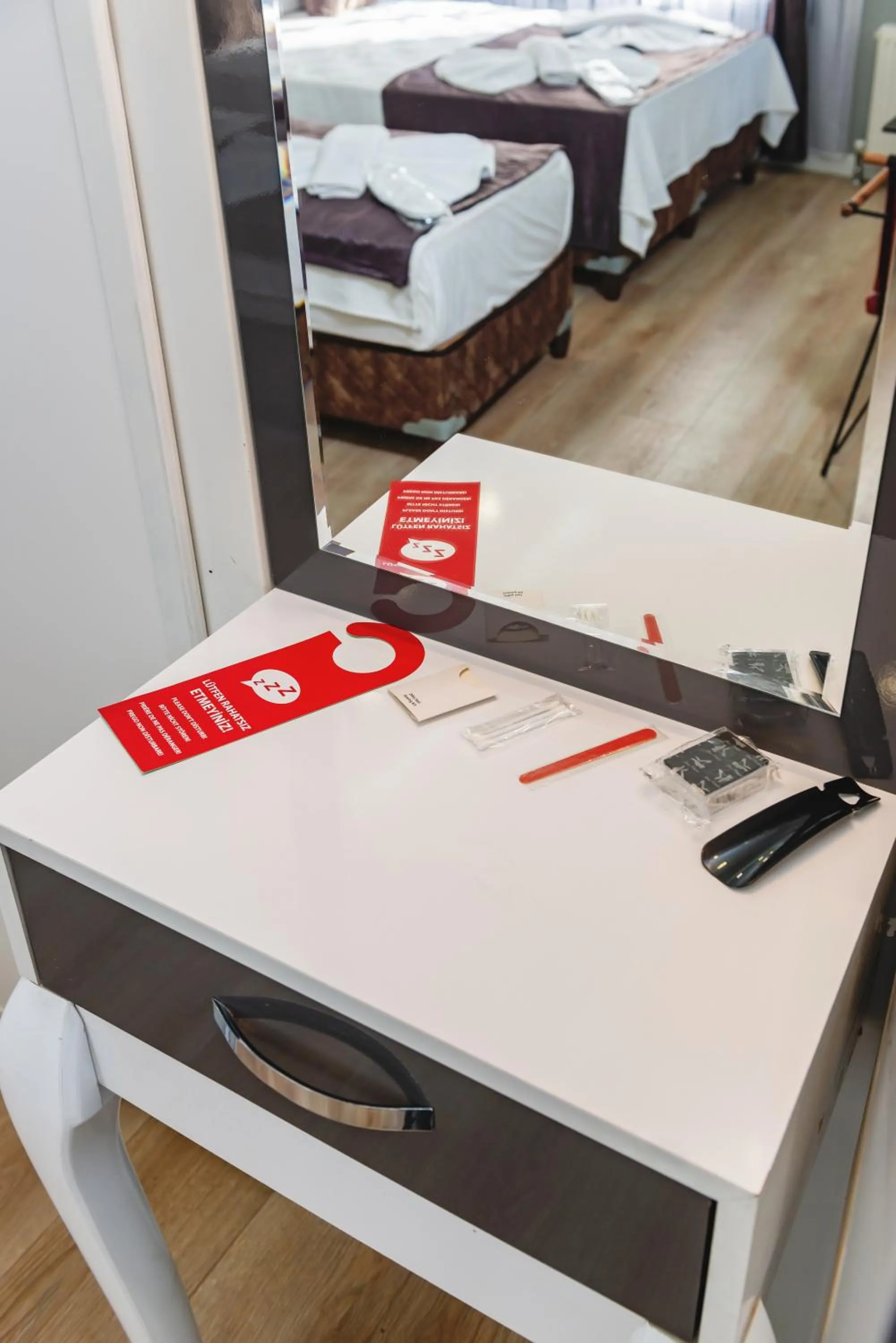 Bedroom, Bed in Gloria Suites Old City