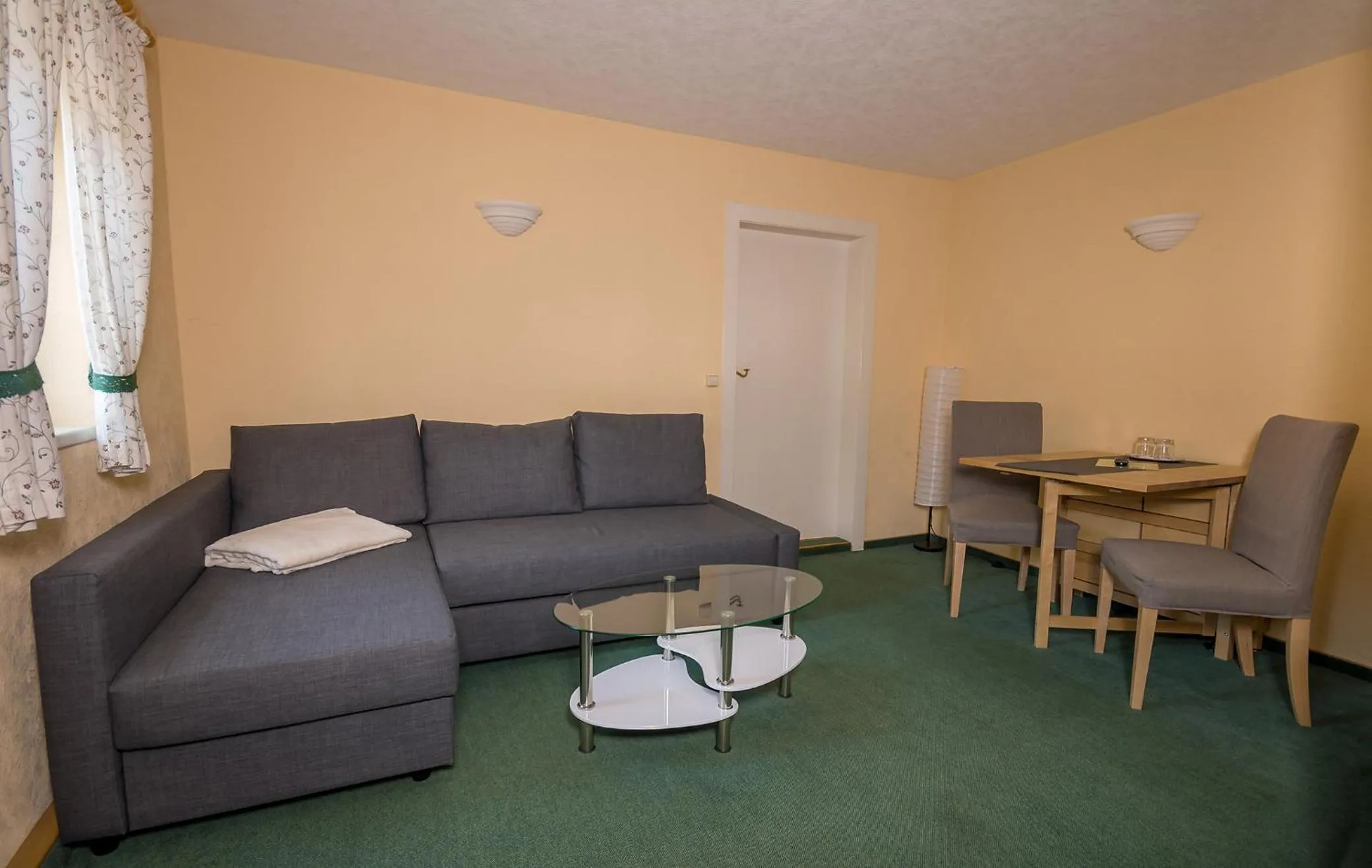 Photo of the whole room in Pension Immergrün