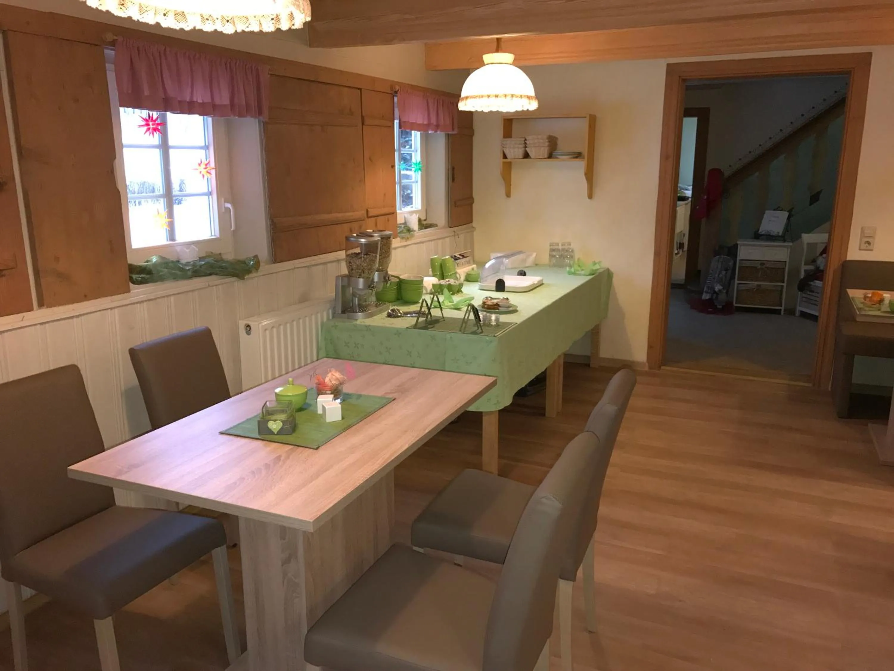 Restaurant/places to eat in Pension Immergrün