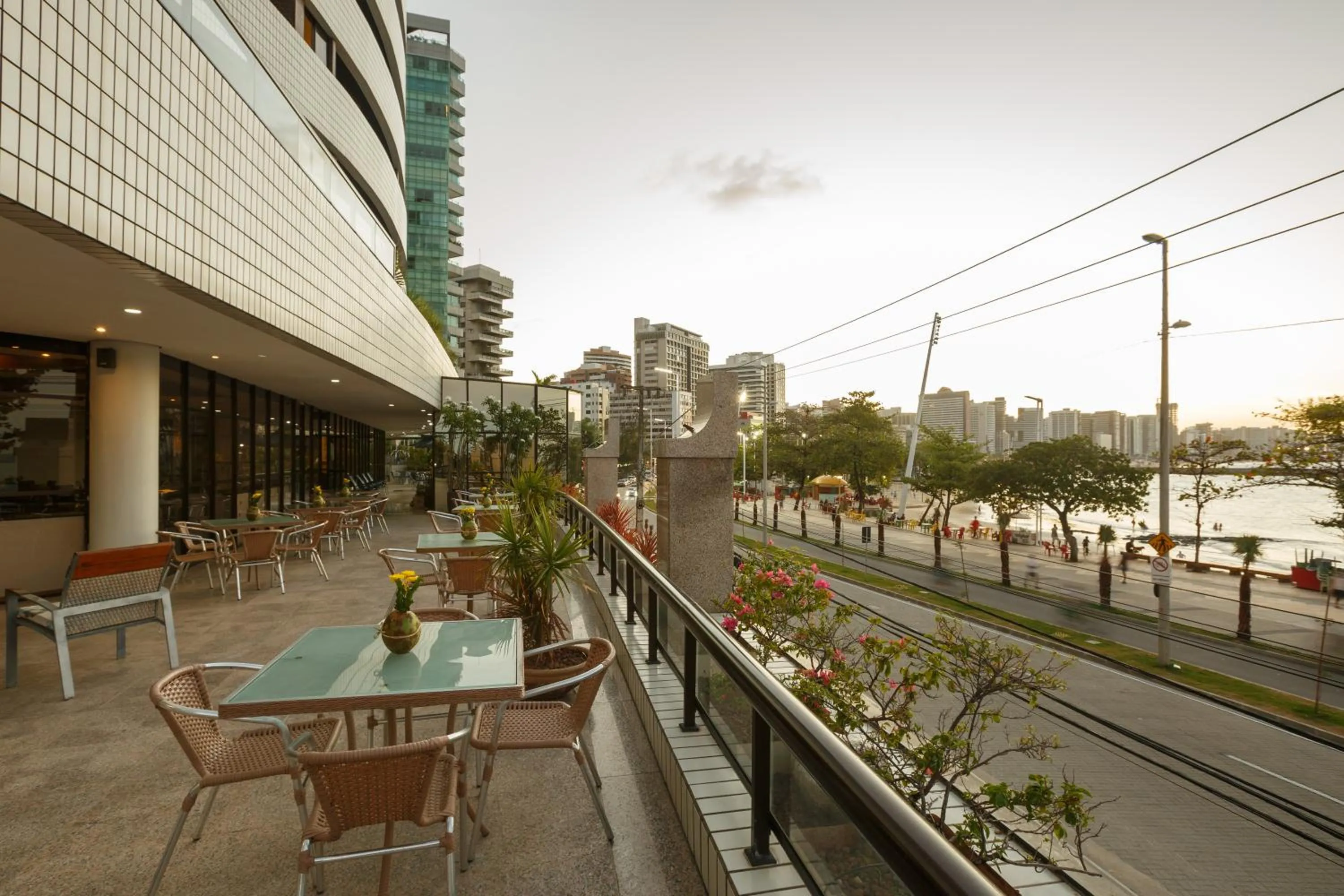 Restaurant/places to eat in Blue Tree Towers Fortaleza Beira Mar