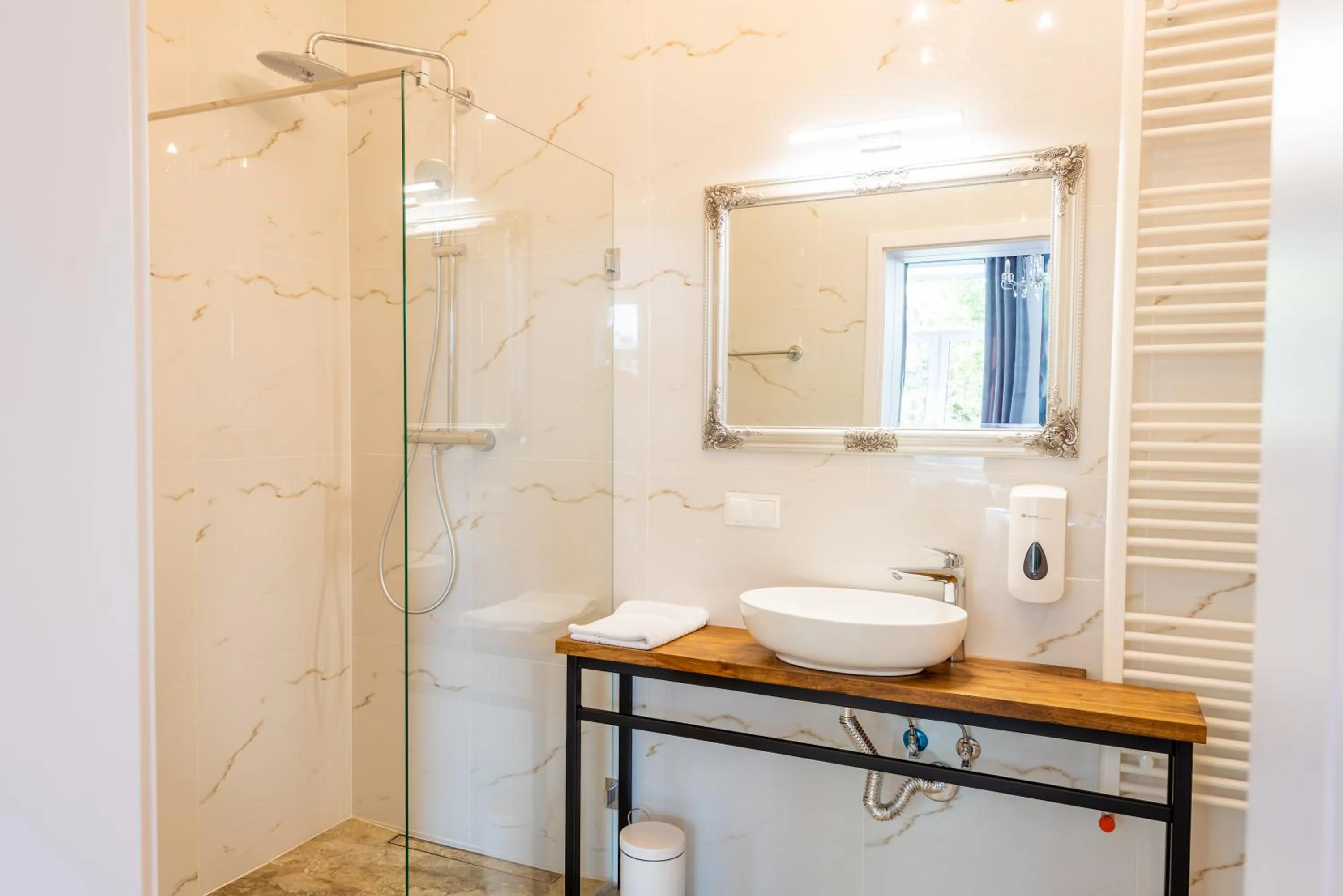 Bathroom in Kamienica Zamenhofa - Apartamenty na wynajem