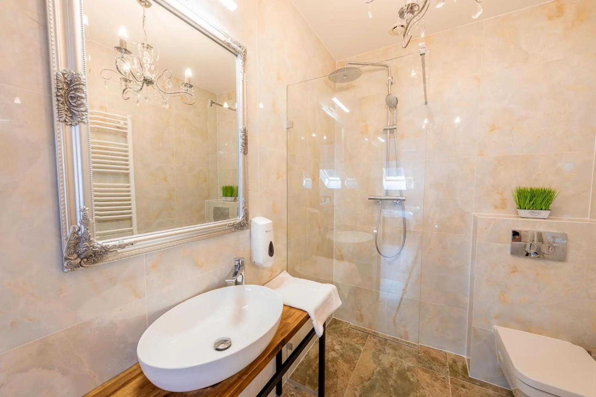 Kamienica Zamenhofa - Apartamenty na wynajem