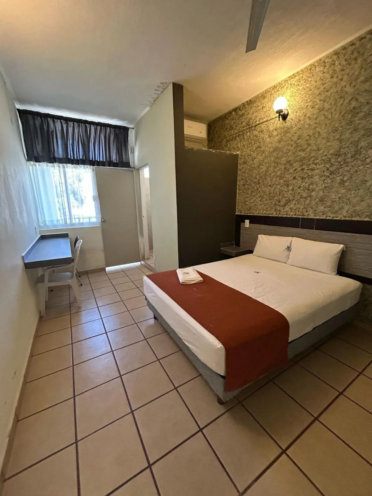 Bed in Hotel Albatros Peñita-Guayabitos Nayarit