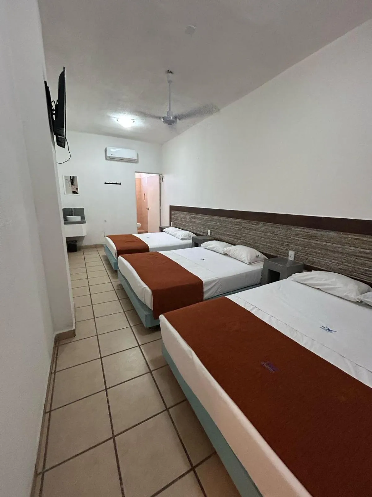 Bed in Hotel Albatros Peñita-Guayabitos Nayarit