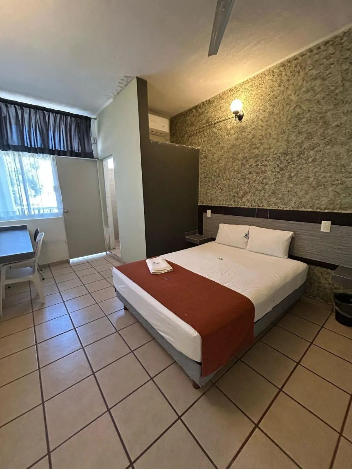 Bed in Hotel Albatros Peñita-Guayabitos Nayarit