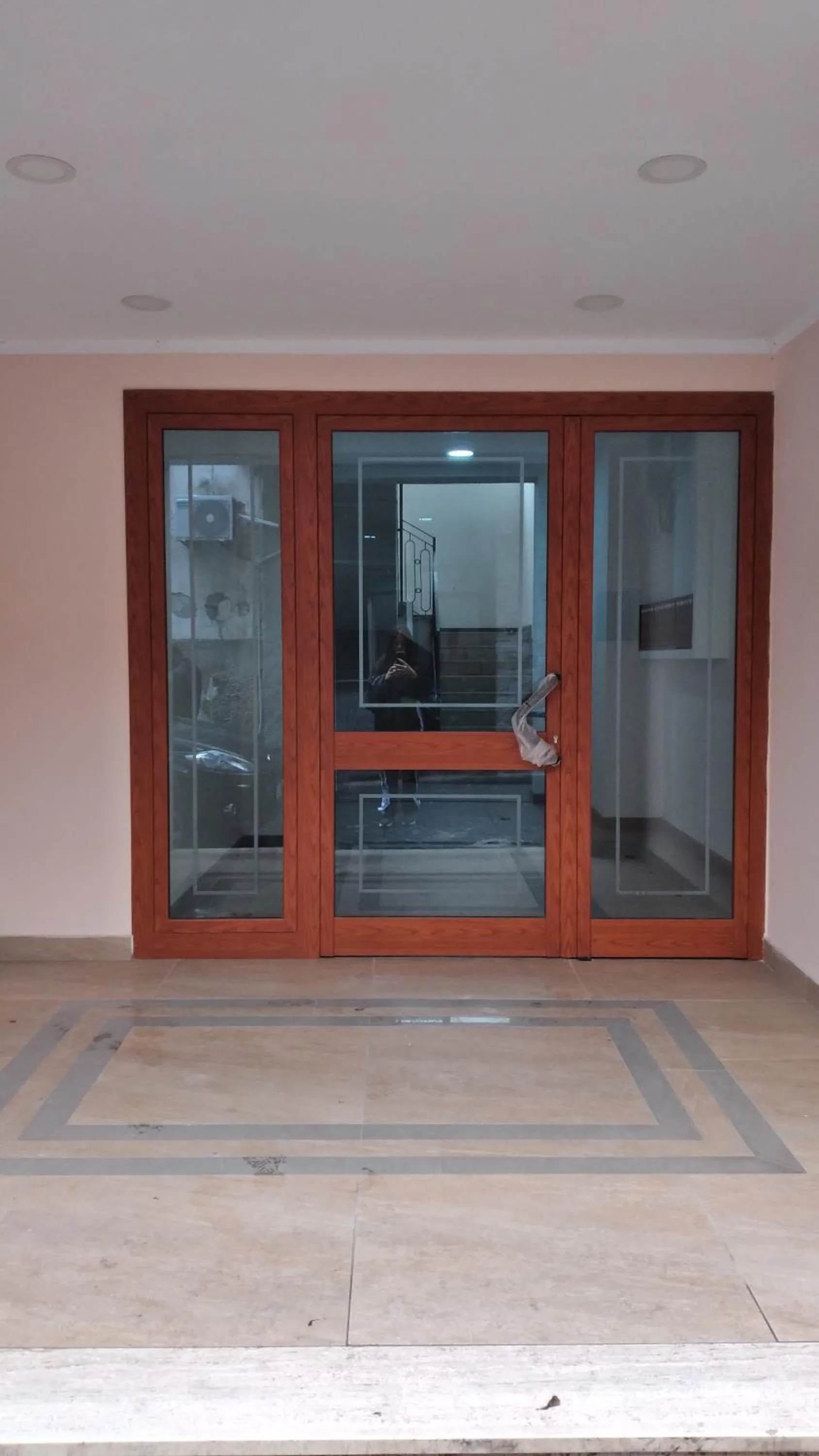 Facade/entrance in New Era Rooms