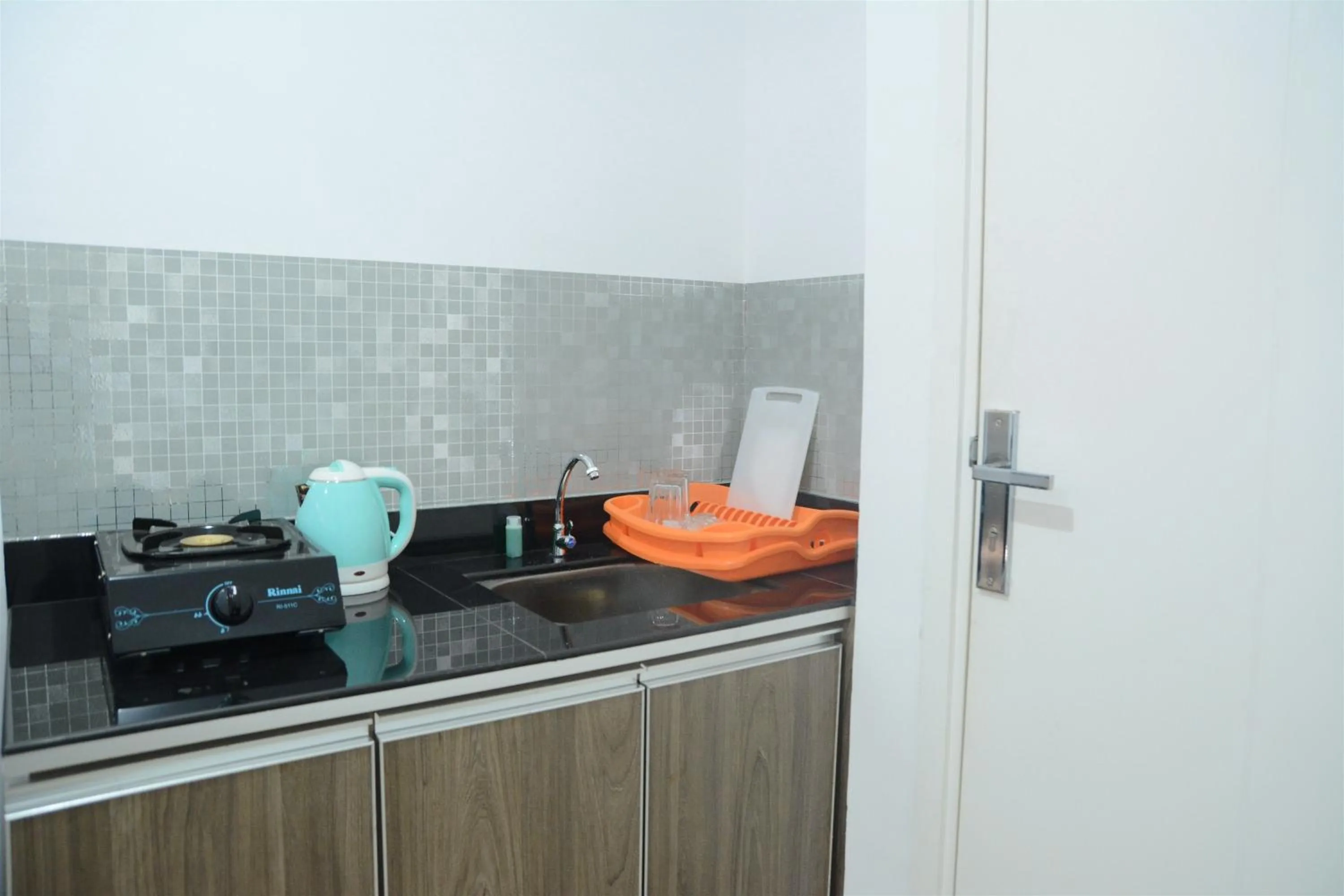 Comfy Studio Poris 88 Apartment By Travelio