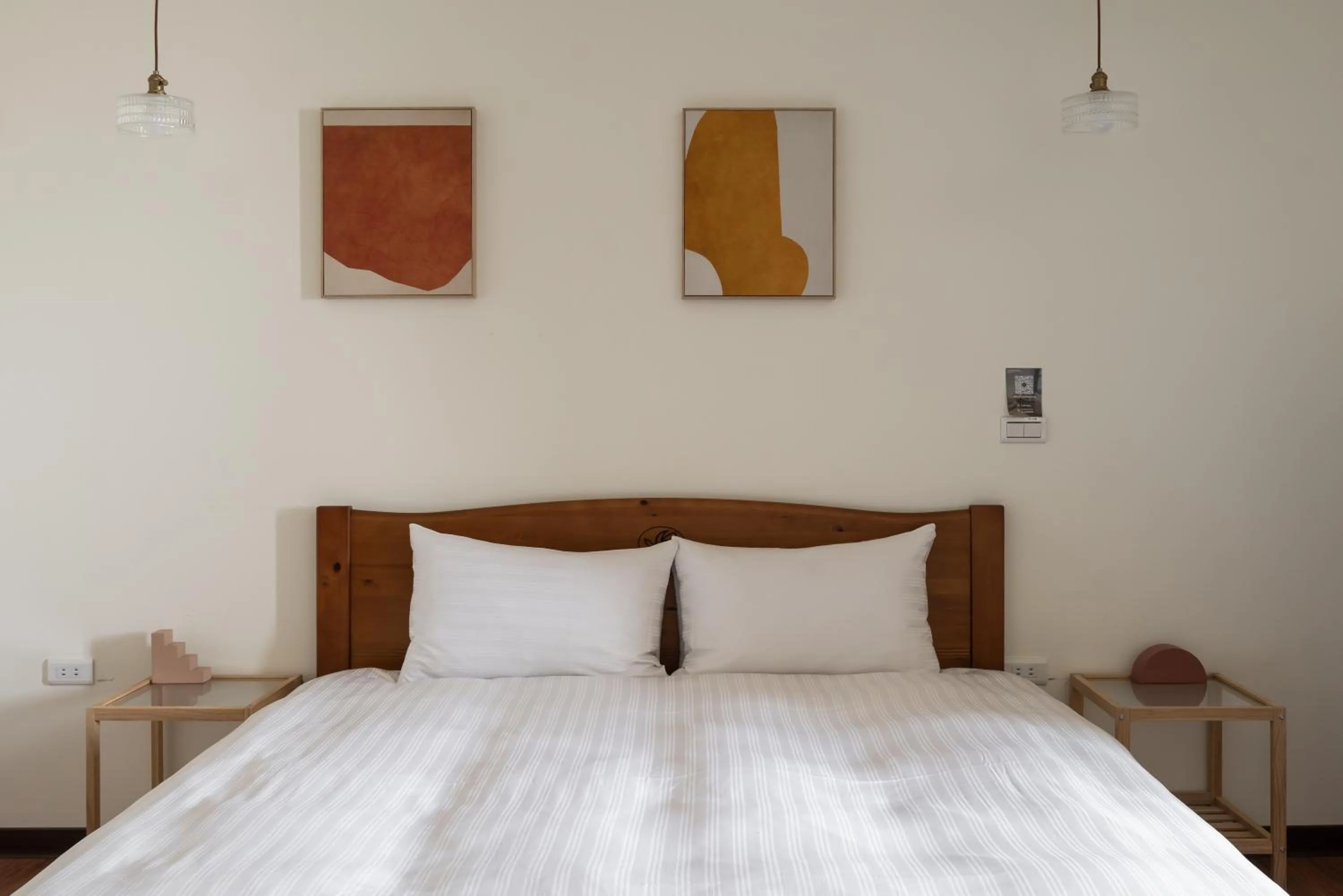 Bed in The Chambers