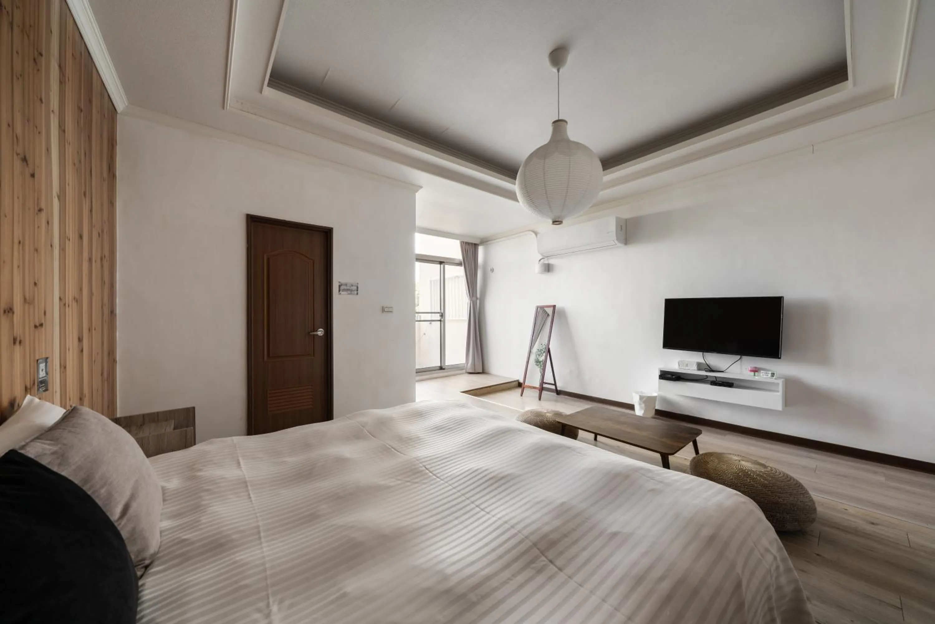 Bed in The Chambers
