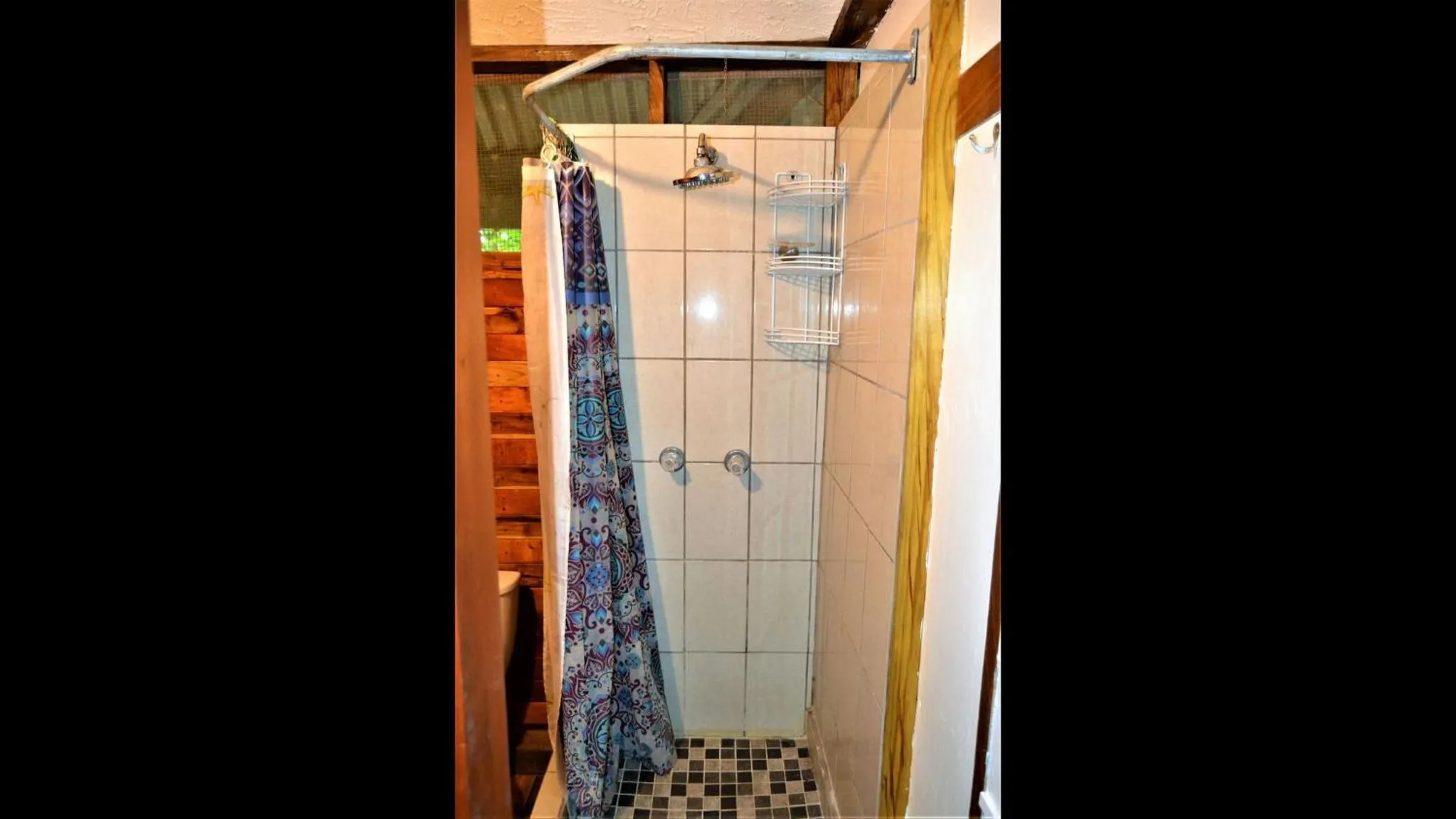Shower in Jungle Like Oasis in San Ignacio - Secluded Cabaa Retreat Close To Mayan Ruins