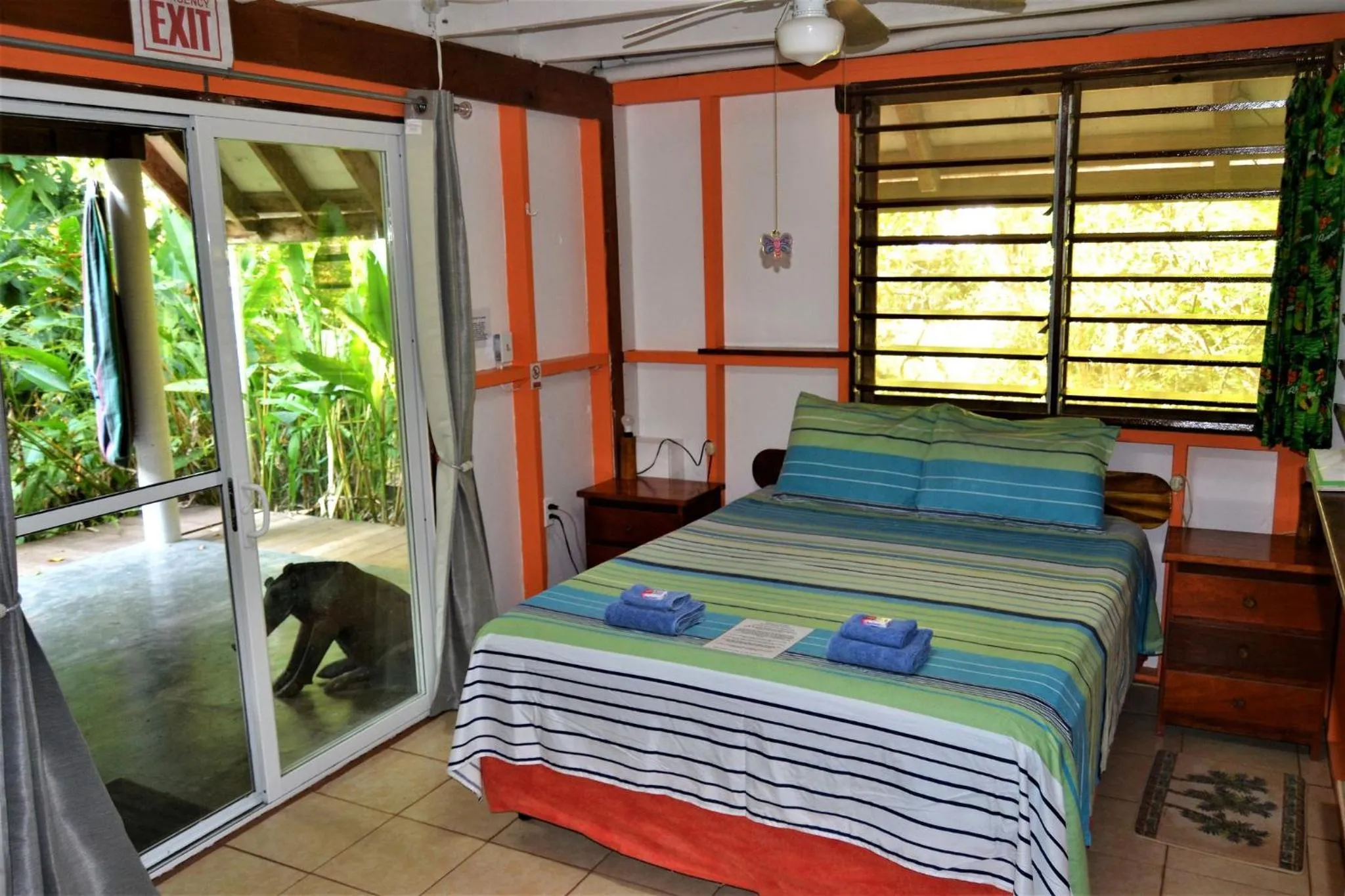 Bed in Jungle Like Oasis in San Ignacio - Secluded Cabaa Retreat Close To Mayan Ruins