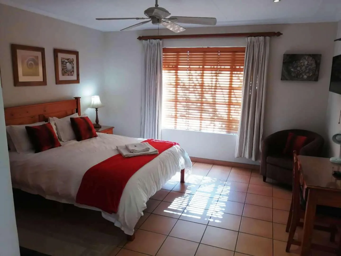 Bed in Feather Tree Bed and Breakfast