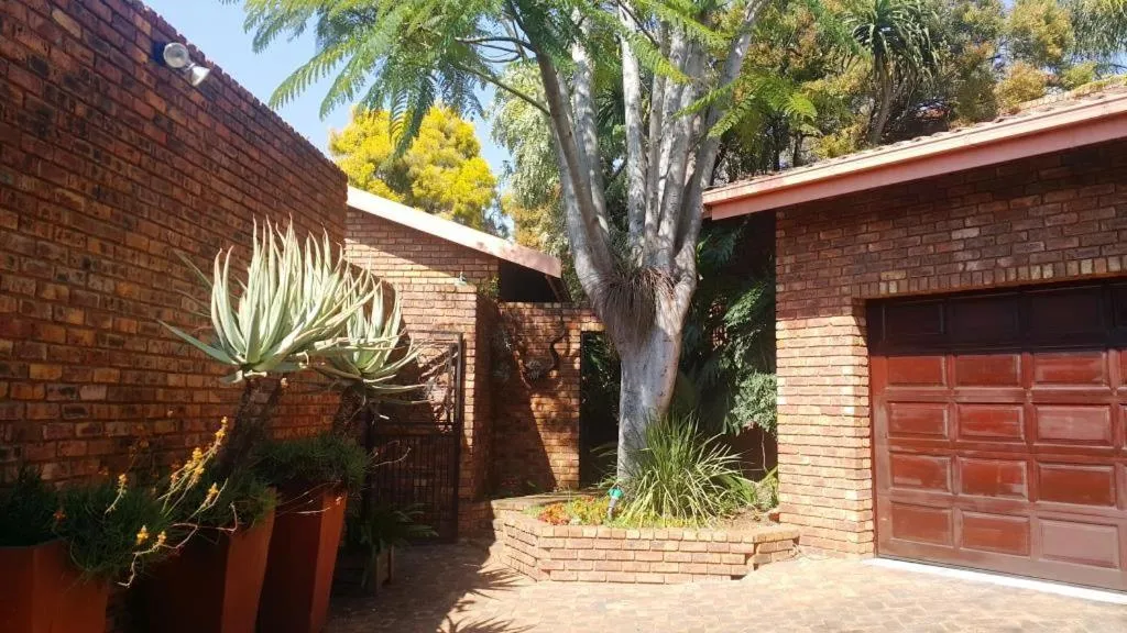 Feather Tree Bed and Breakfast