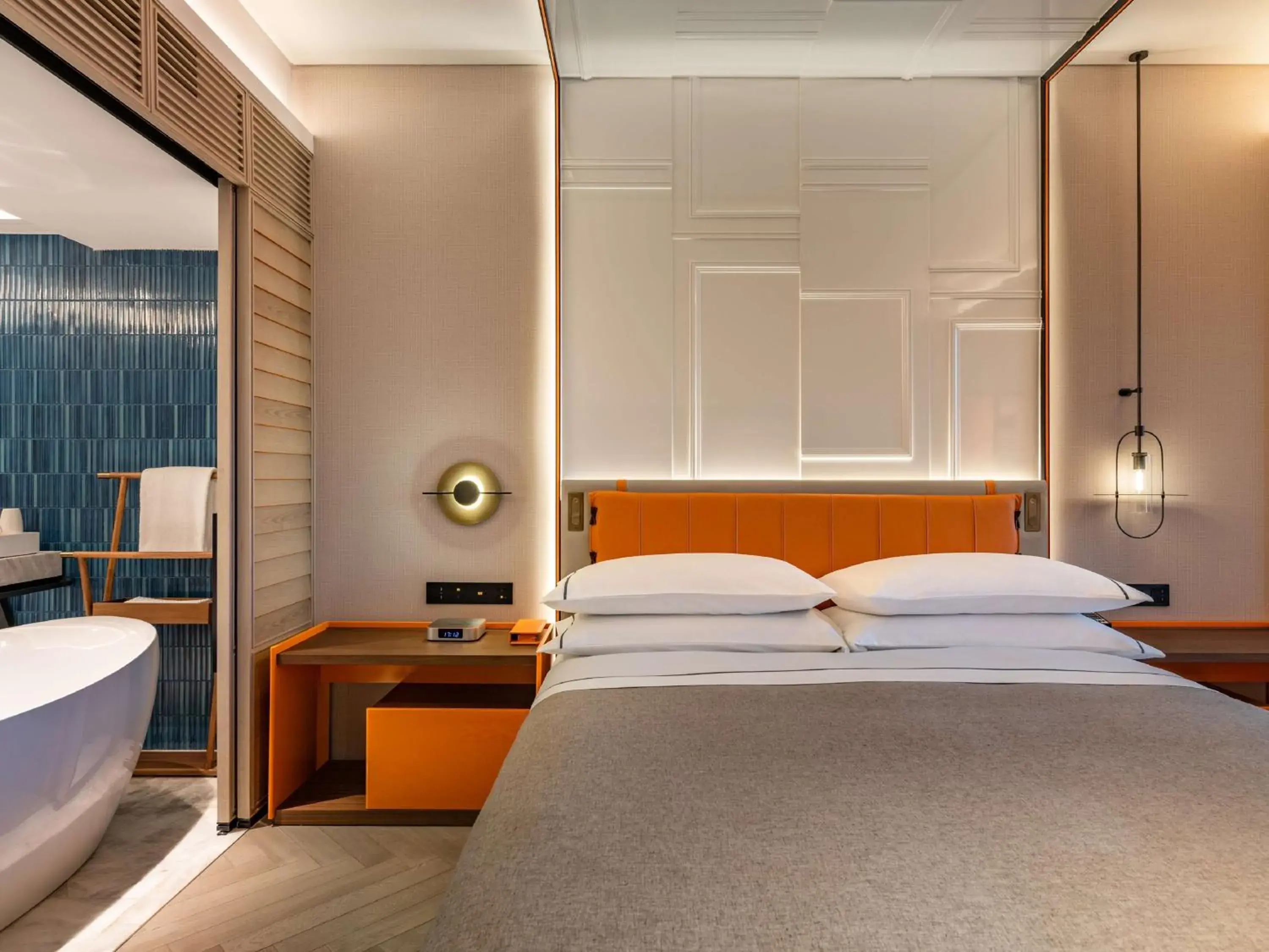 Bed in Canopy by Hilton Hangzhou West Lake Bed in Canopy by Hilton Hangzhou West Lake