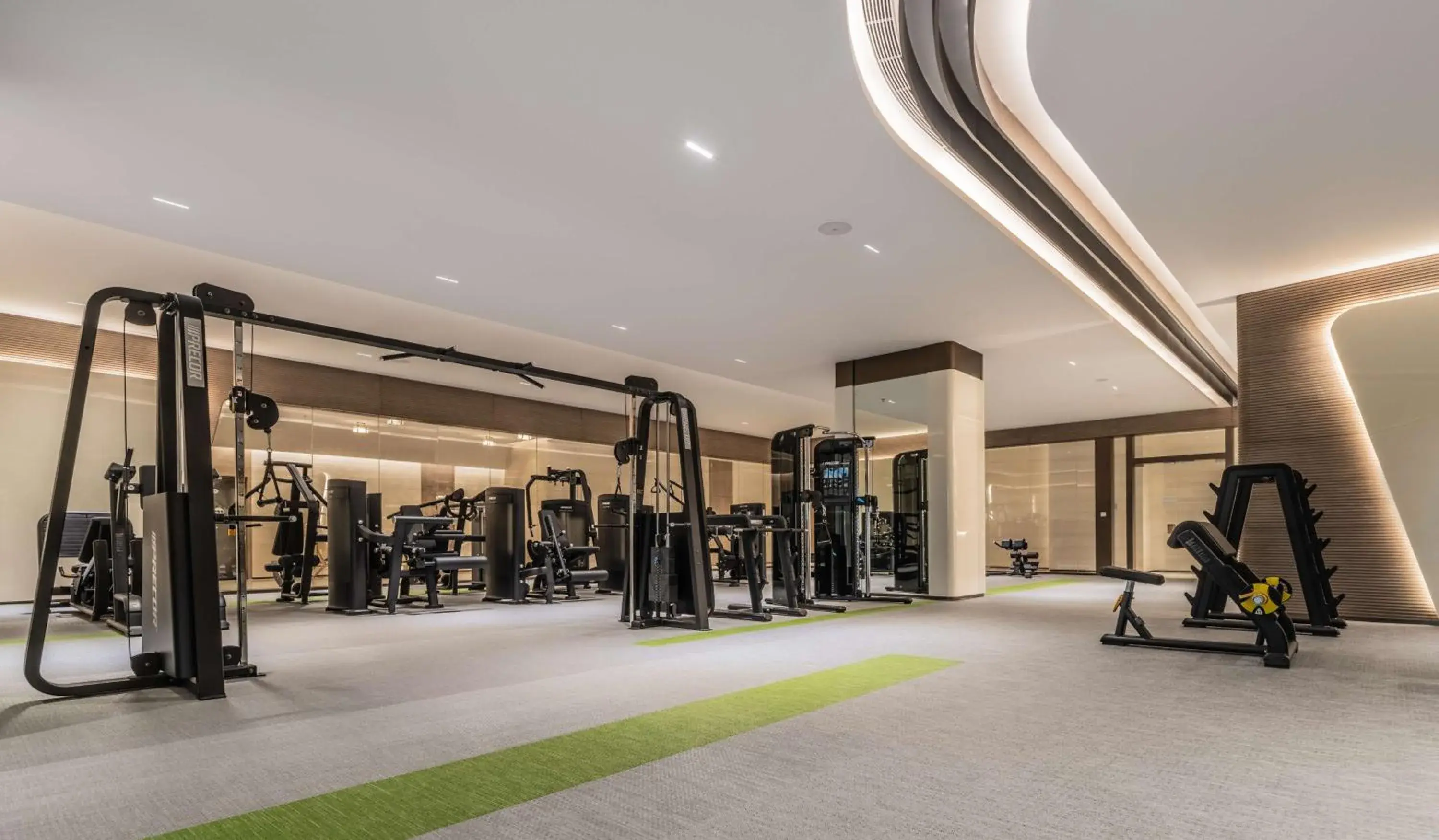 Fitness centre/facilities in Hilton Shenzhen World Exhibition & Convention Centre Fitness centre/facilities in Hilton Shenzhen World Exhibition & Convention Centre